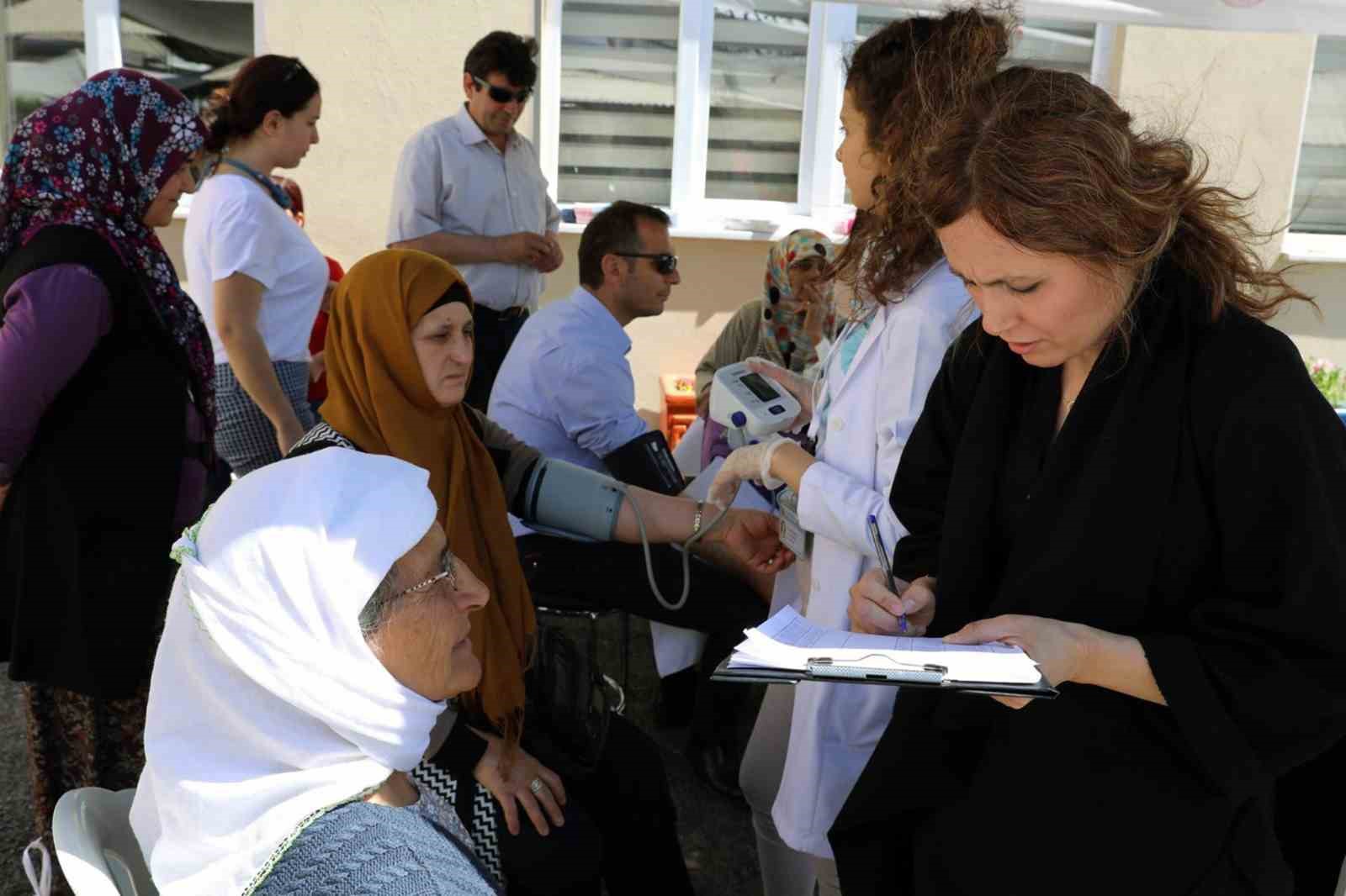 Bin 79 vatandaşa ücretsiz sağlık taraması