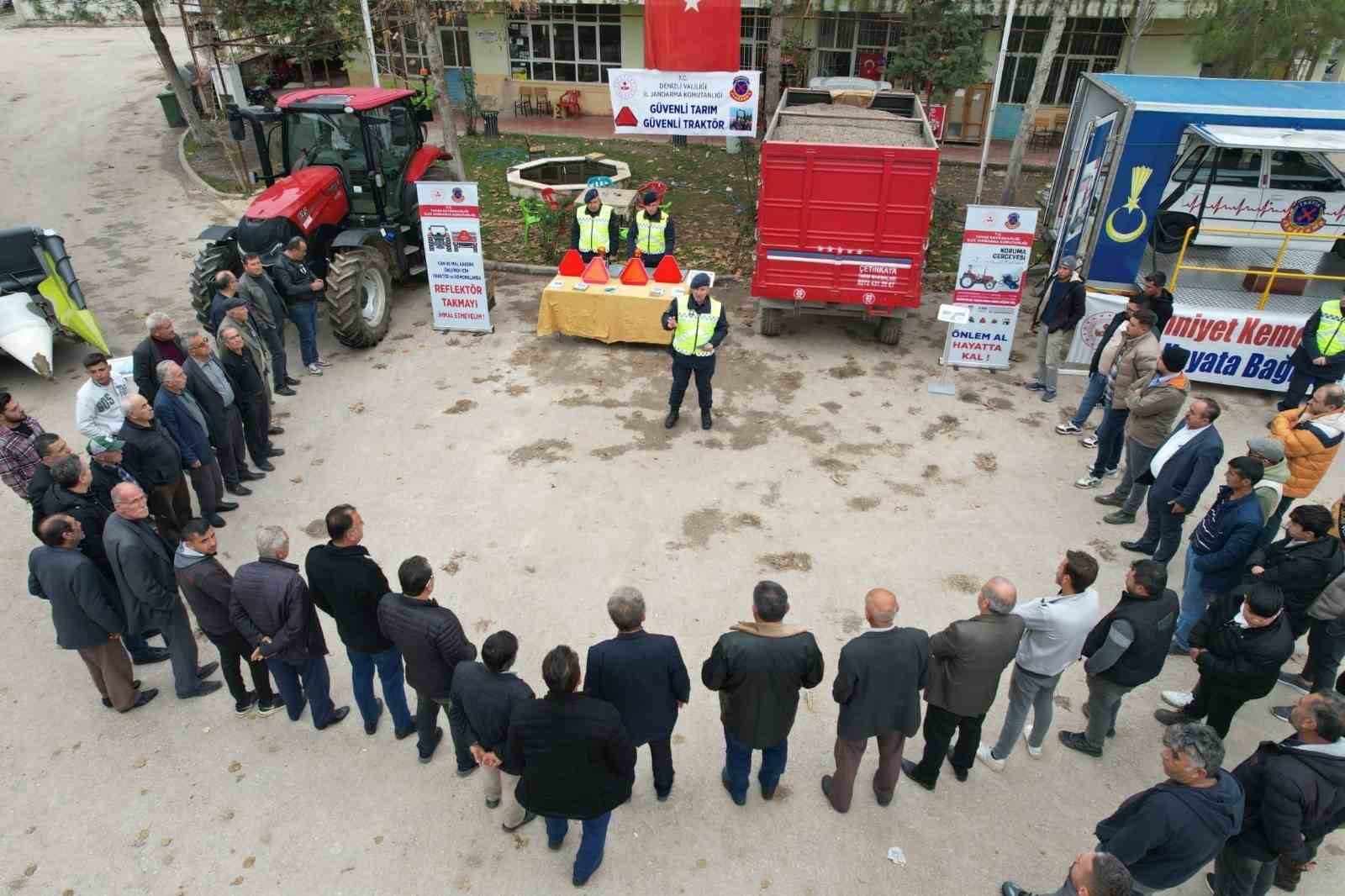 ‘Güvenli Tarım, Güvenli Traktör’ eğitimleri sürüyor