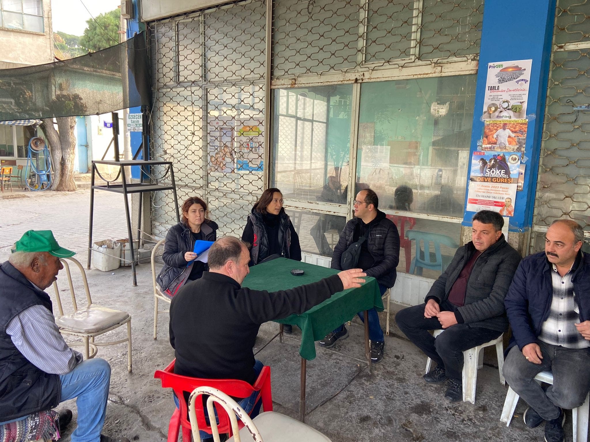 Söke'de üreticiler bilgilendiriliyor