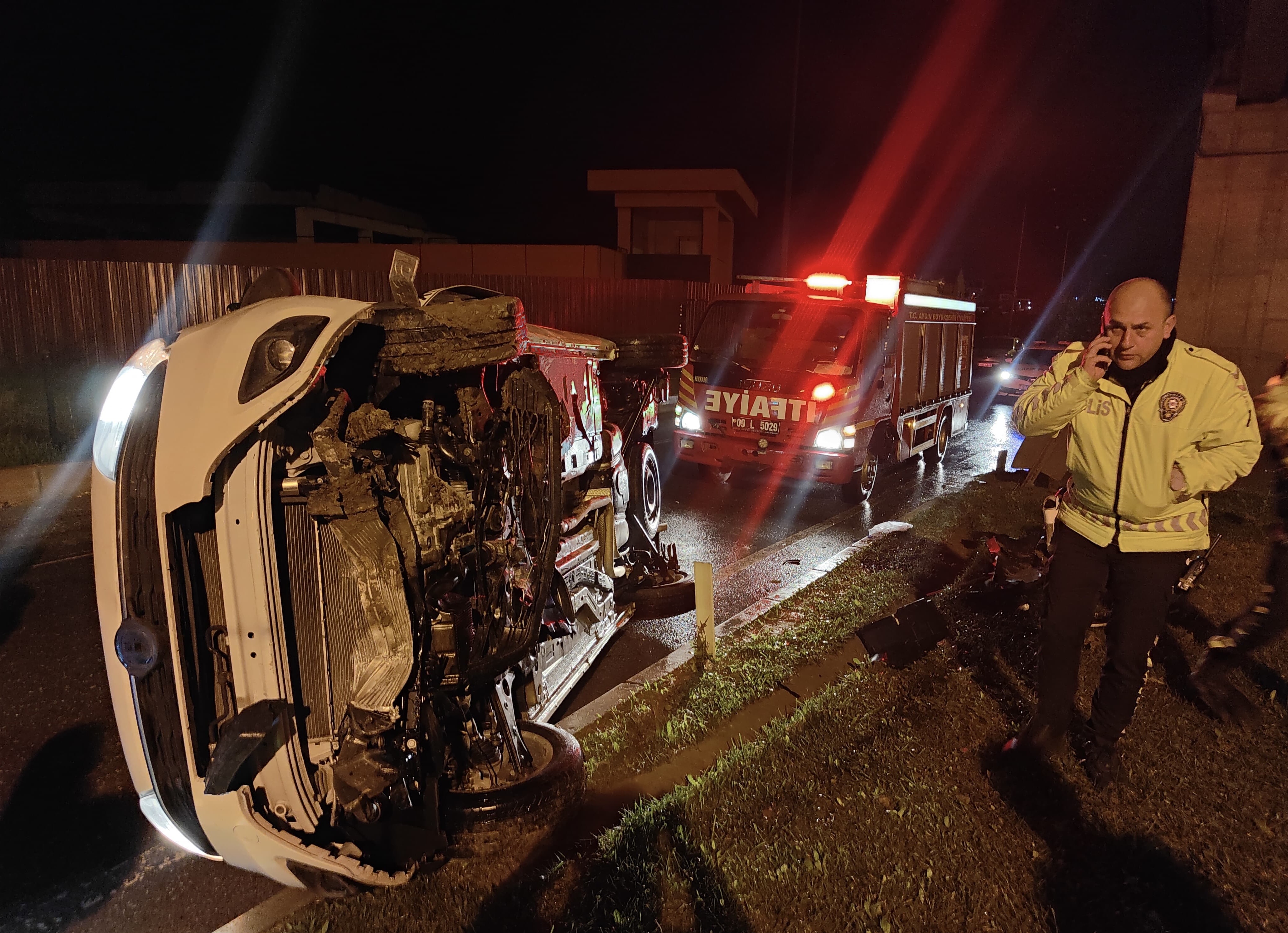 Alkollü aday sürücü otomobille takla attı: 2 yaralı