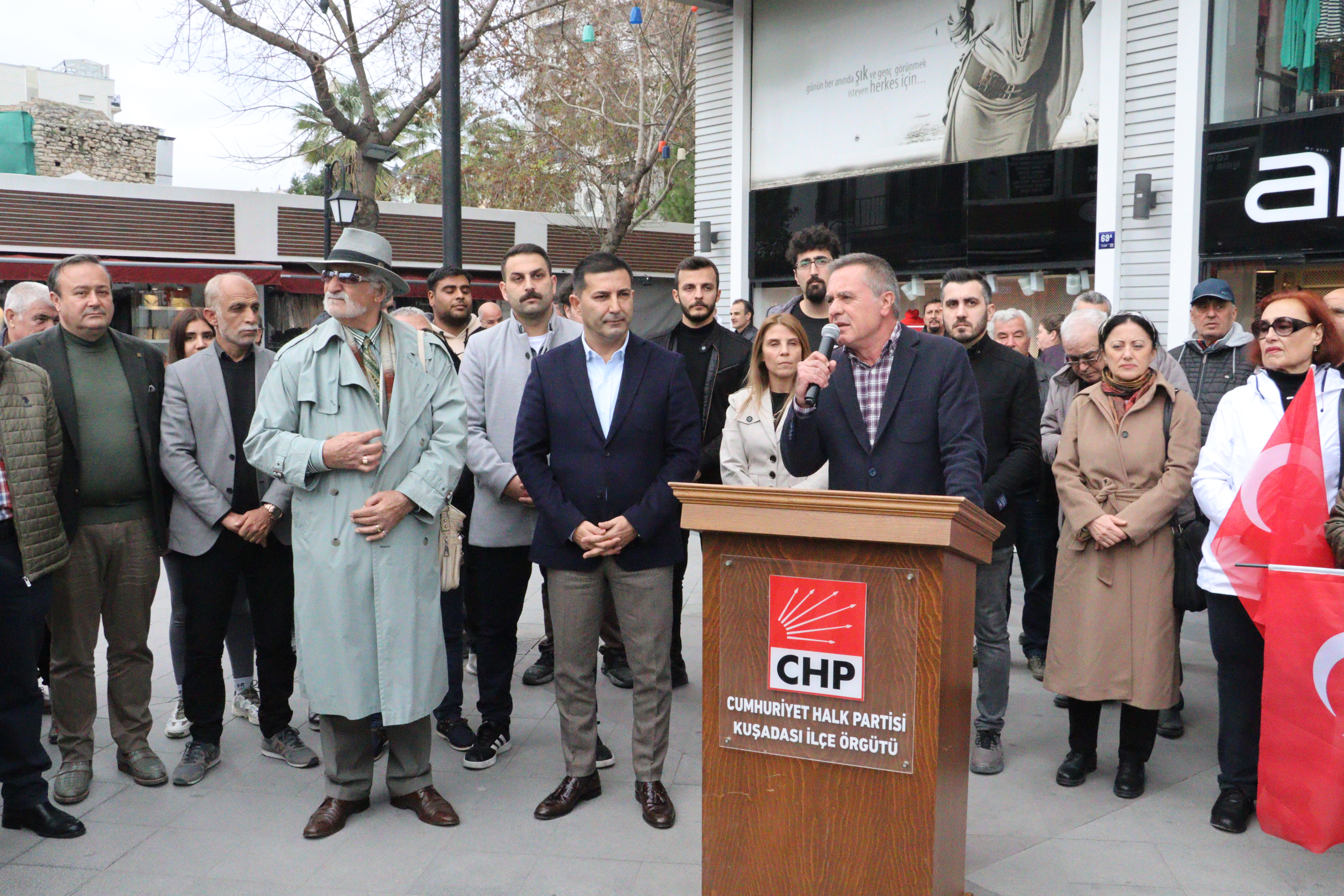 CHP Kuşadası İlçe Örgütü terör saldırılarına “ARTIK YETER” dedi