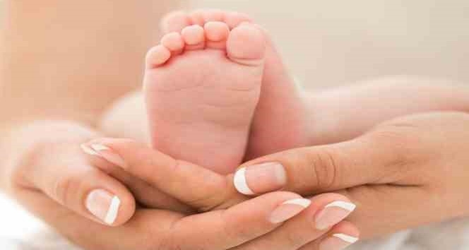 Yeni yılın ilk bebekleri dünyaya geldi