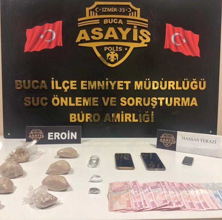 İzmir'de zehir tacirlerine geçit yok