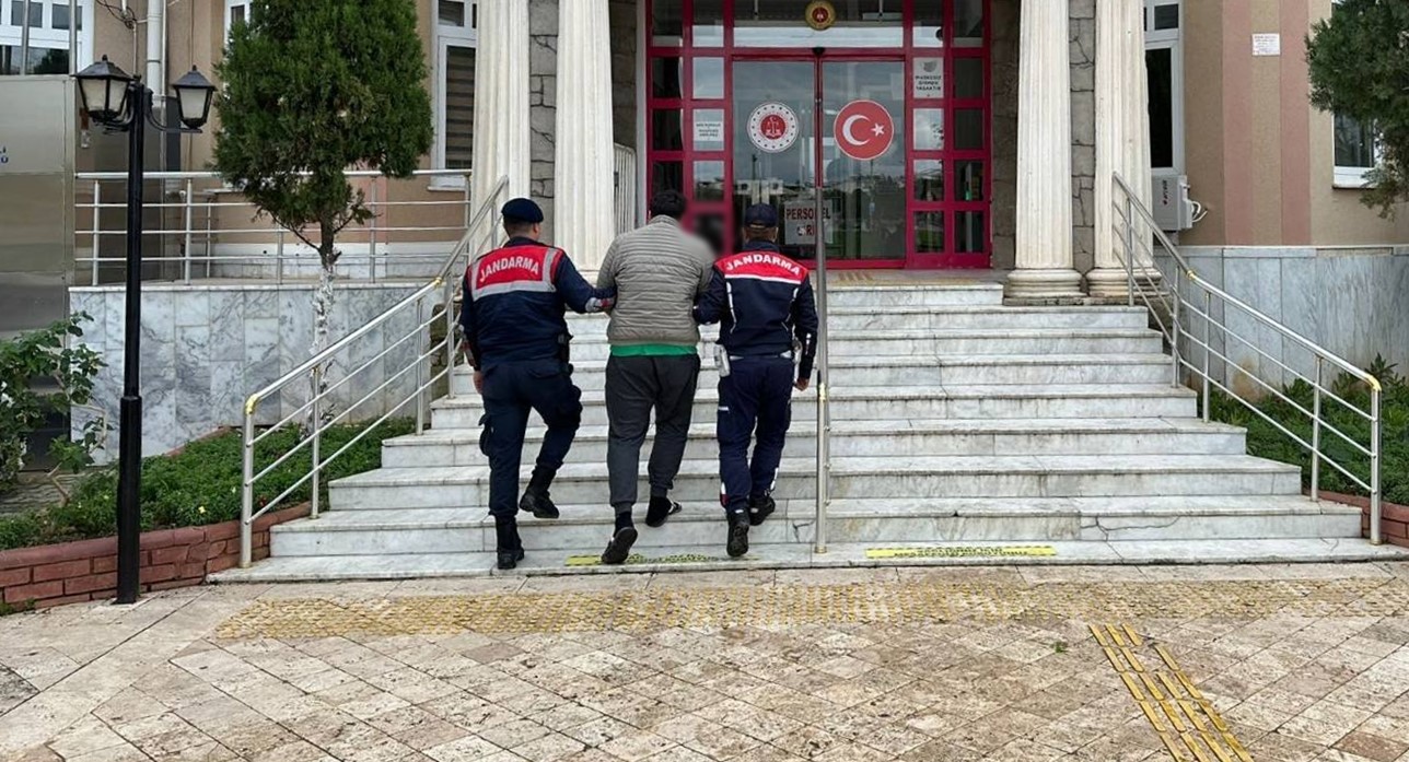 23 yıl hapis cezası bulunan şahıs jandarmaya takıldı