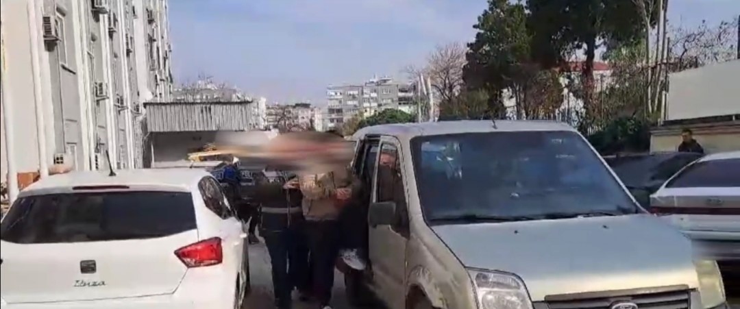 Fuhuş çetesine darbe!