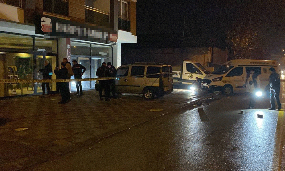 Pompalı tüfekle saldırıp kayıplara karıştılar!