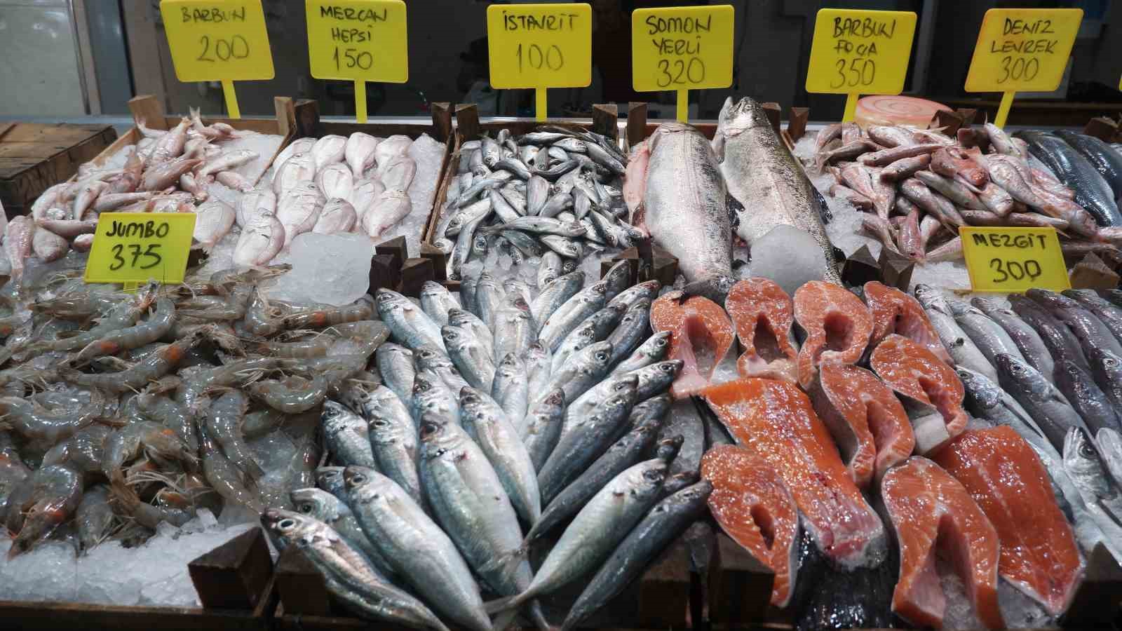 Ocak ayında tezgahlarda levrek bereketi