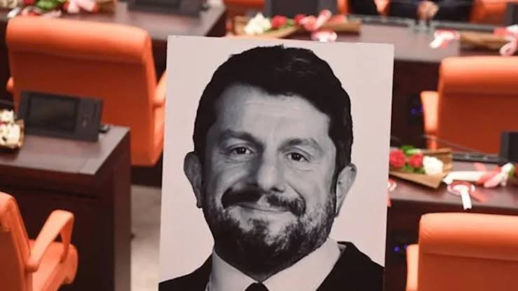 Can Atalay’ın milletvekilliği düşürüldü