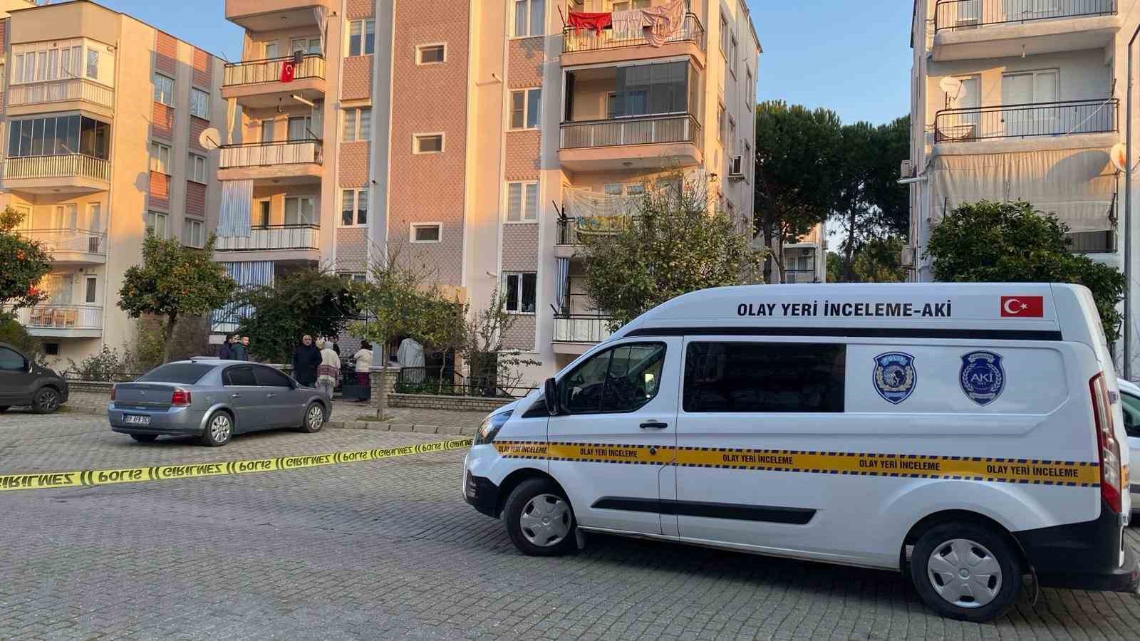 Aydın’da bir kişi evinin balkonunda ölü bulundu