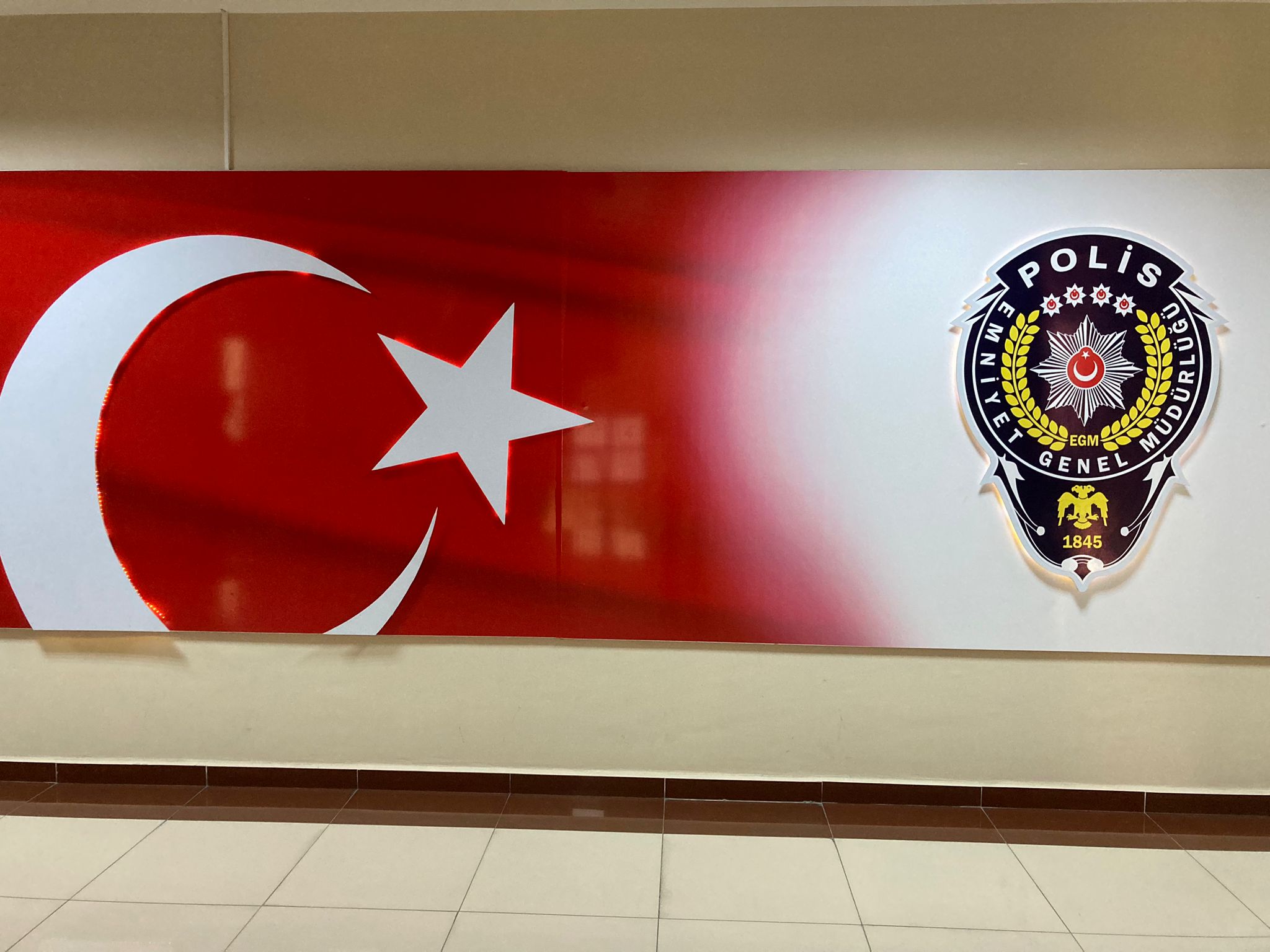 Emniyet güçleri 7/24 kent güvenliği için çalışıyor