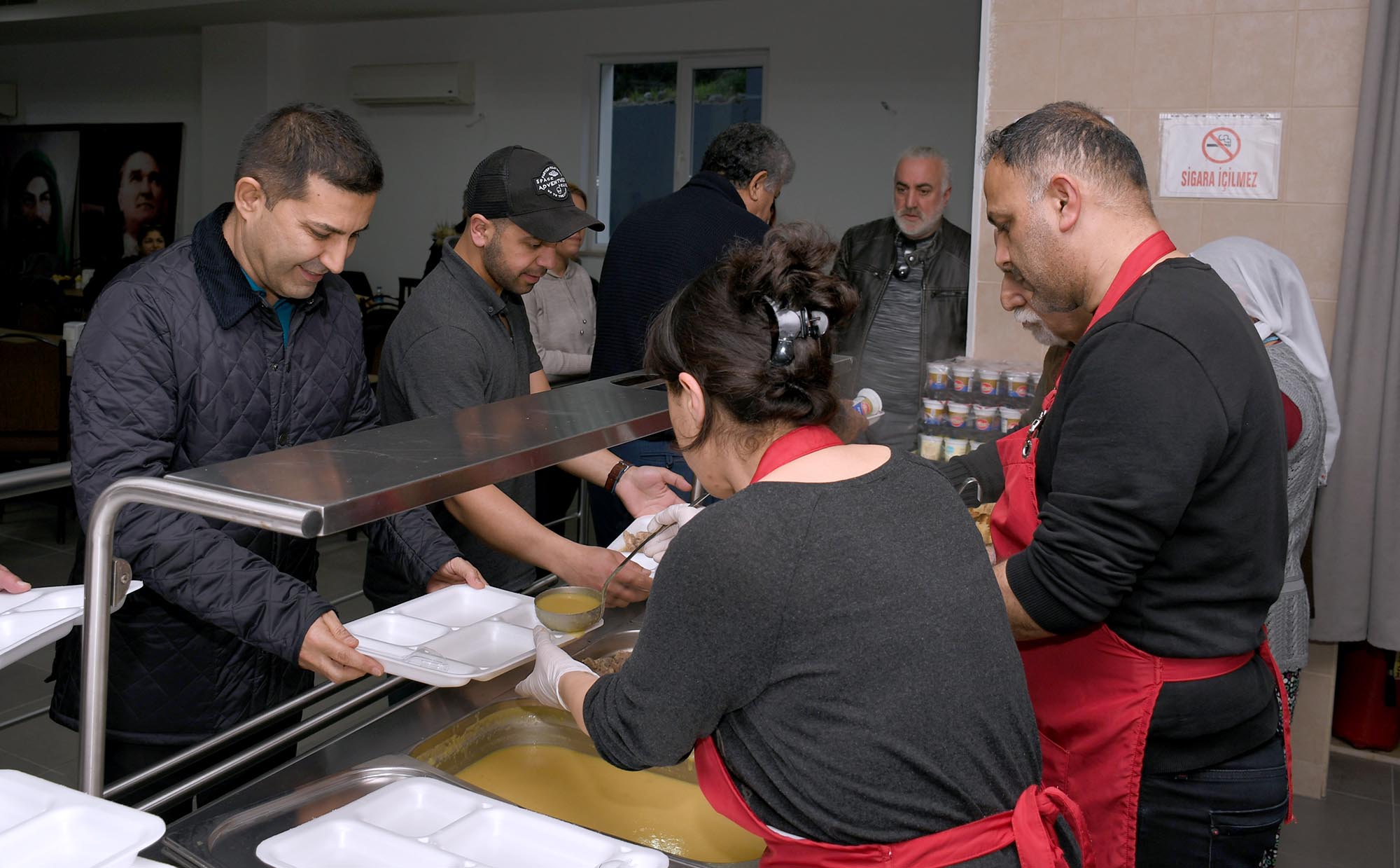 Kuşadası Belediye Başkanı oruç açma yemeğine katıldı