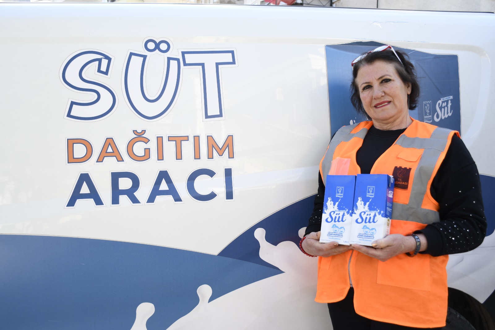 Kuşadası Belediyesi'nden gelişim çağındaki çocuklara büyük destek!