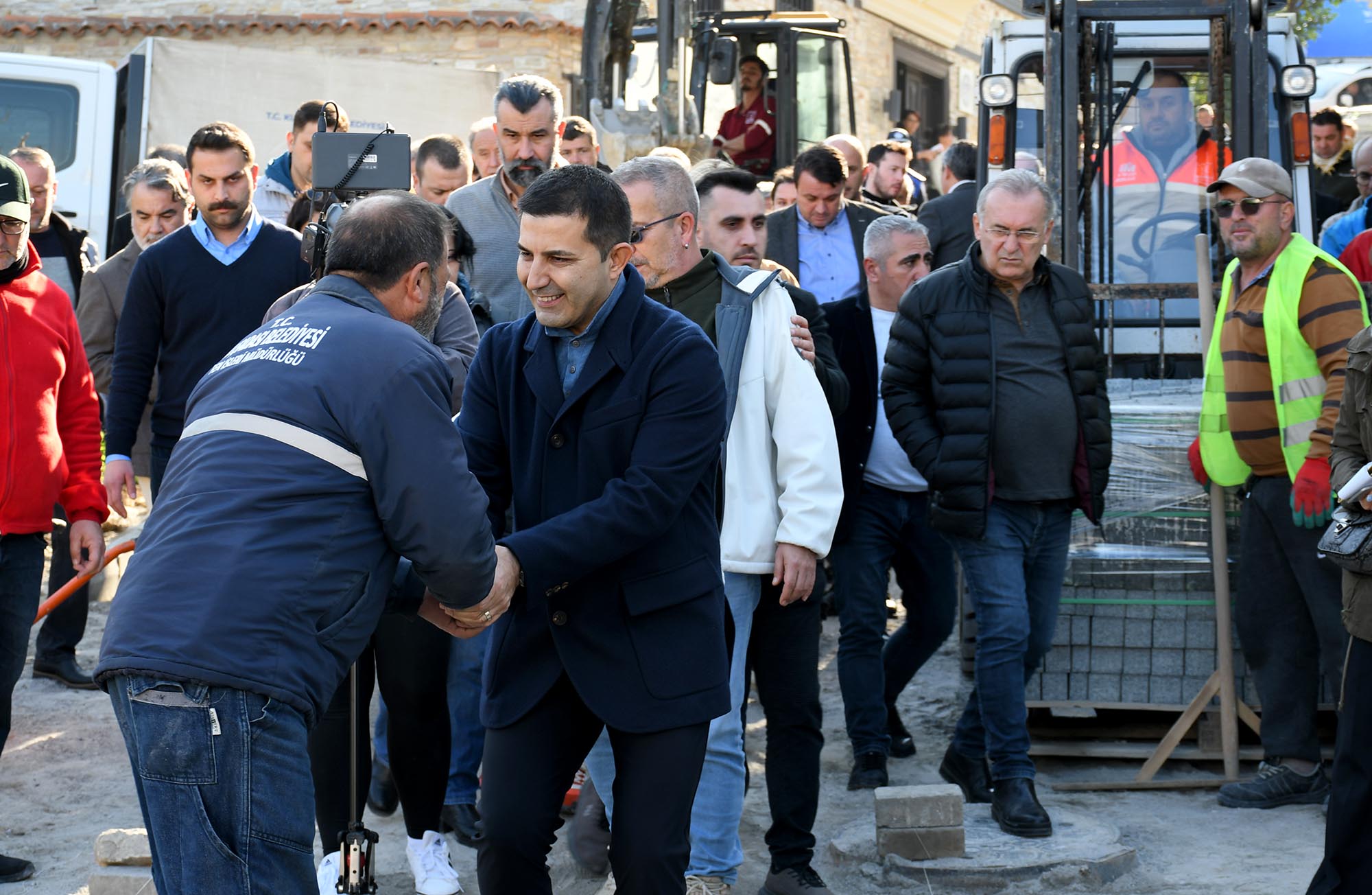 Başkan Ömer Günel'den Kuşadası’nın 4 farklı noktasına ziyaret