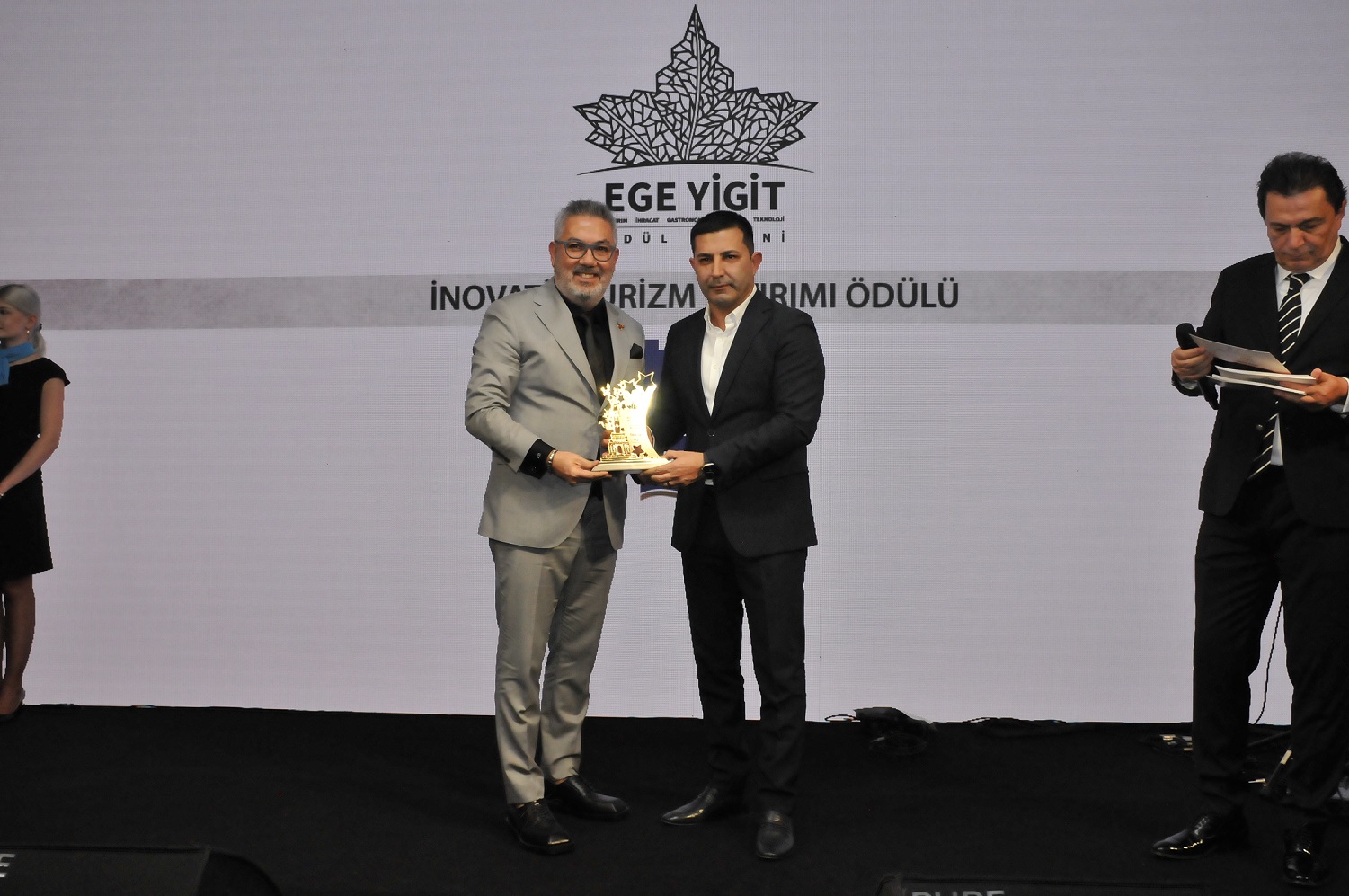 Başkan Ömer Günel bu kez ödül alan projeleri ile ulusal medya gündeminde