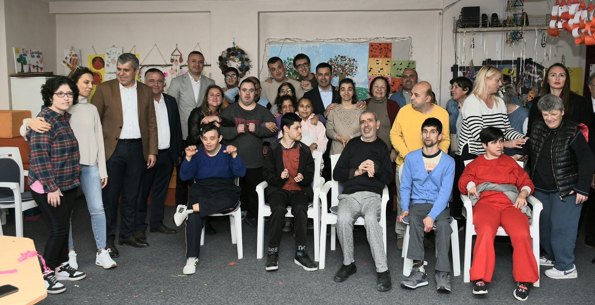 Başkan Ömer Günel Erdoğan Öven Engelliler Köyü’nü ziyaret etti