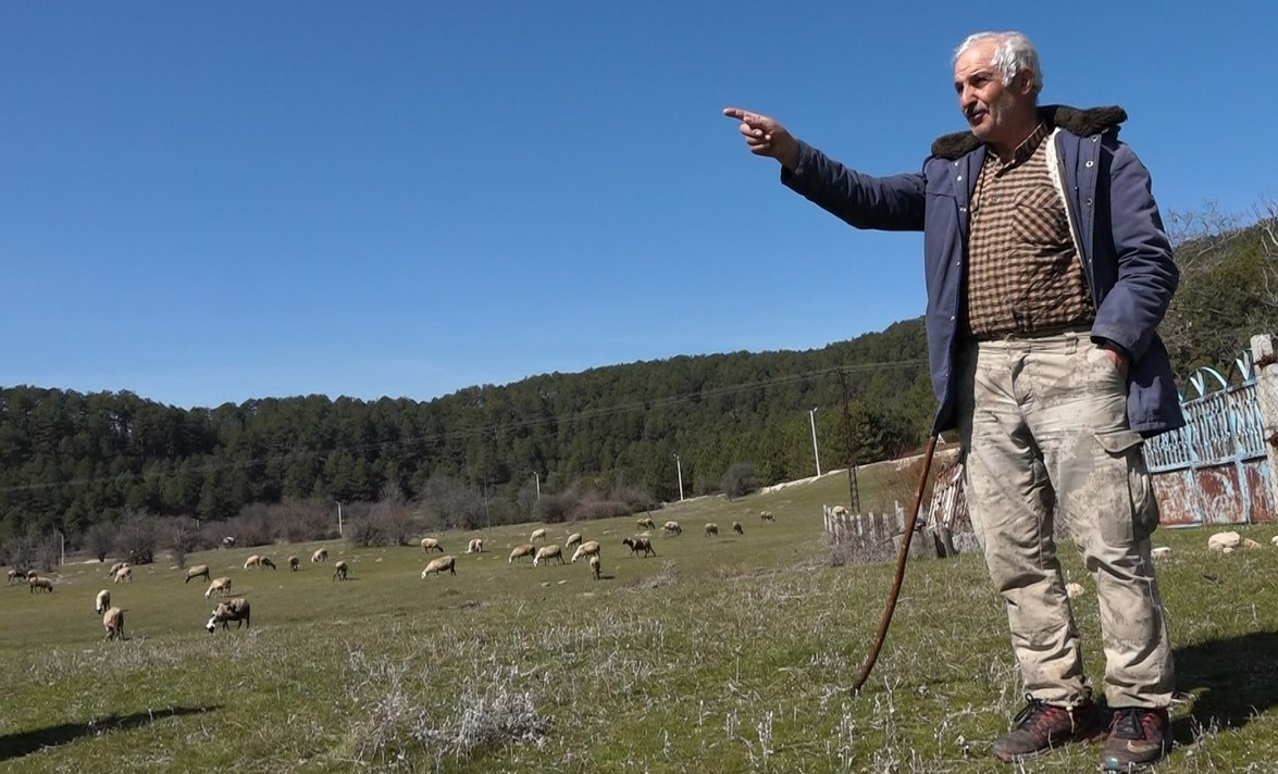 Son sakinler ata toprağına sahip çıkıyor