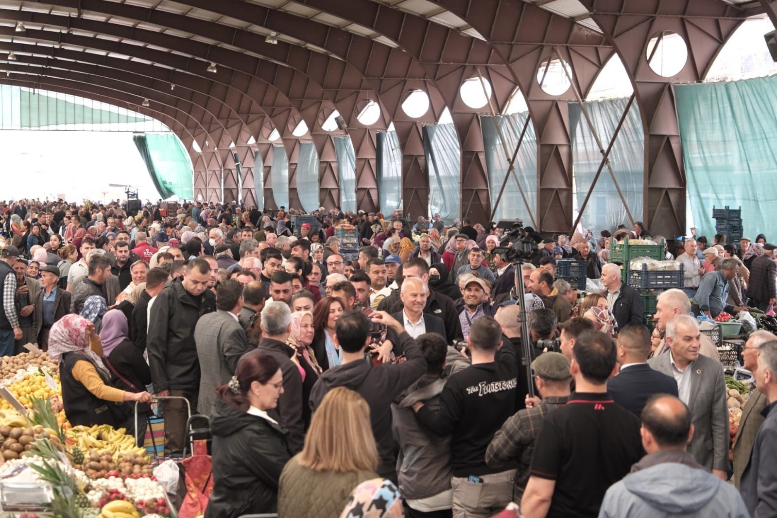 Başkan Çerçioğlu'na Çine'de vatandaşlarla buluştu