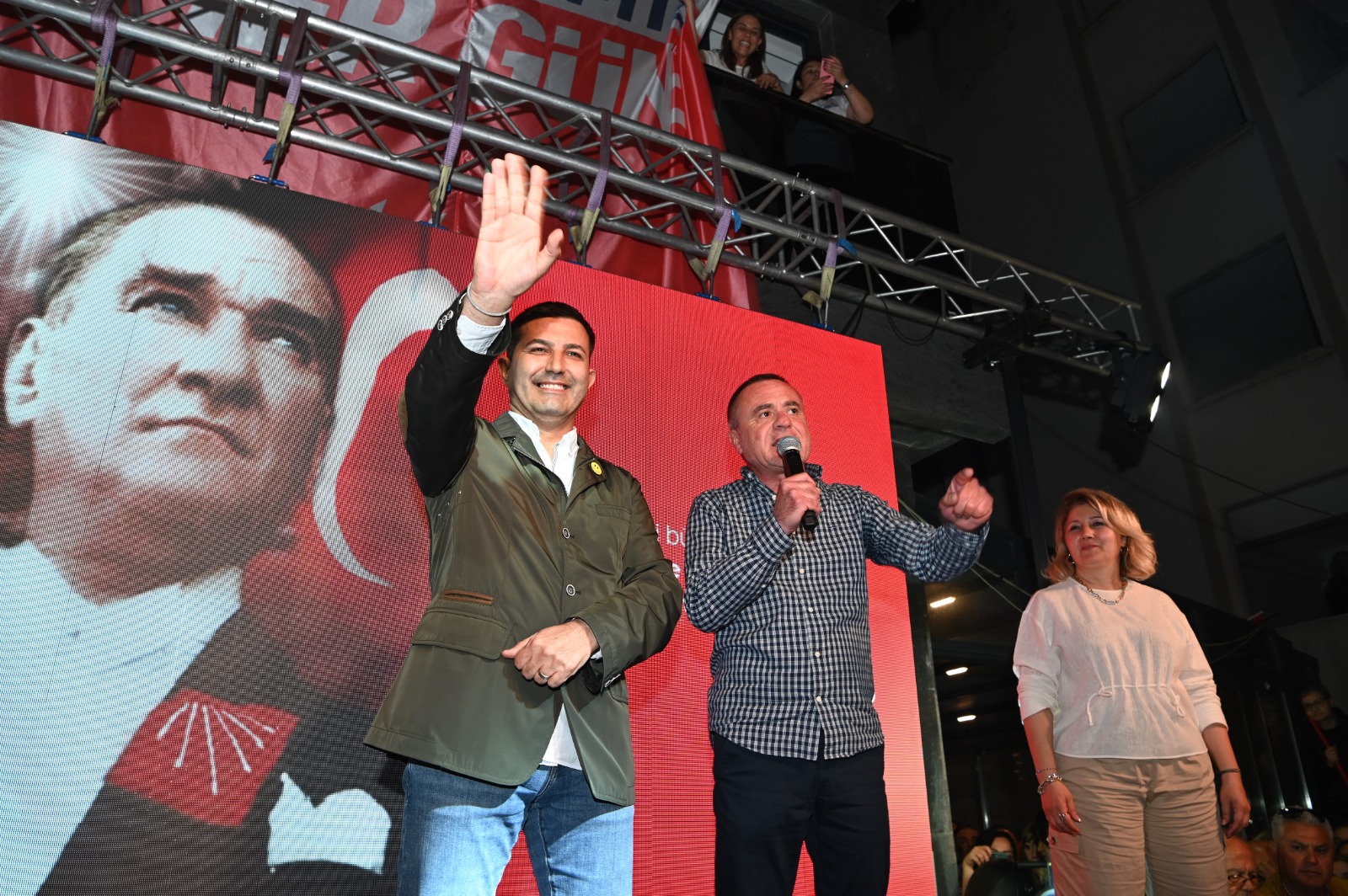 Kuşadası bir kez daha hizmet ittifakını seçti!