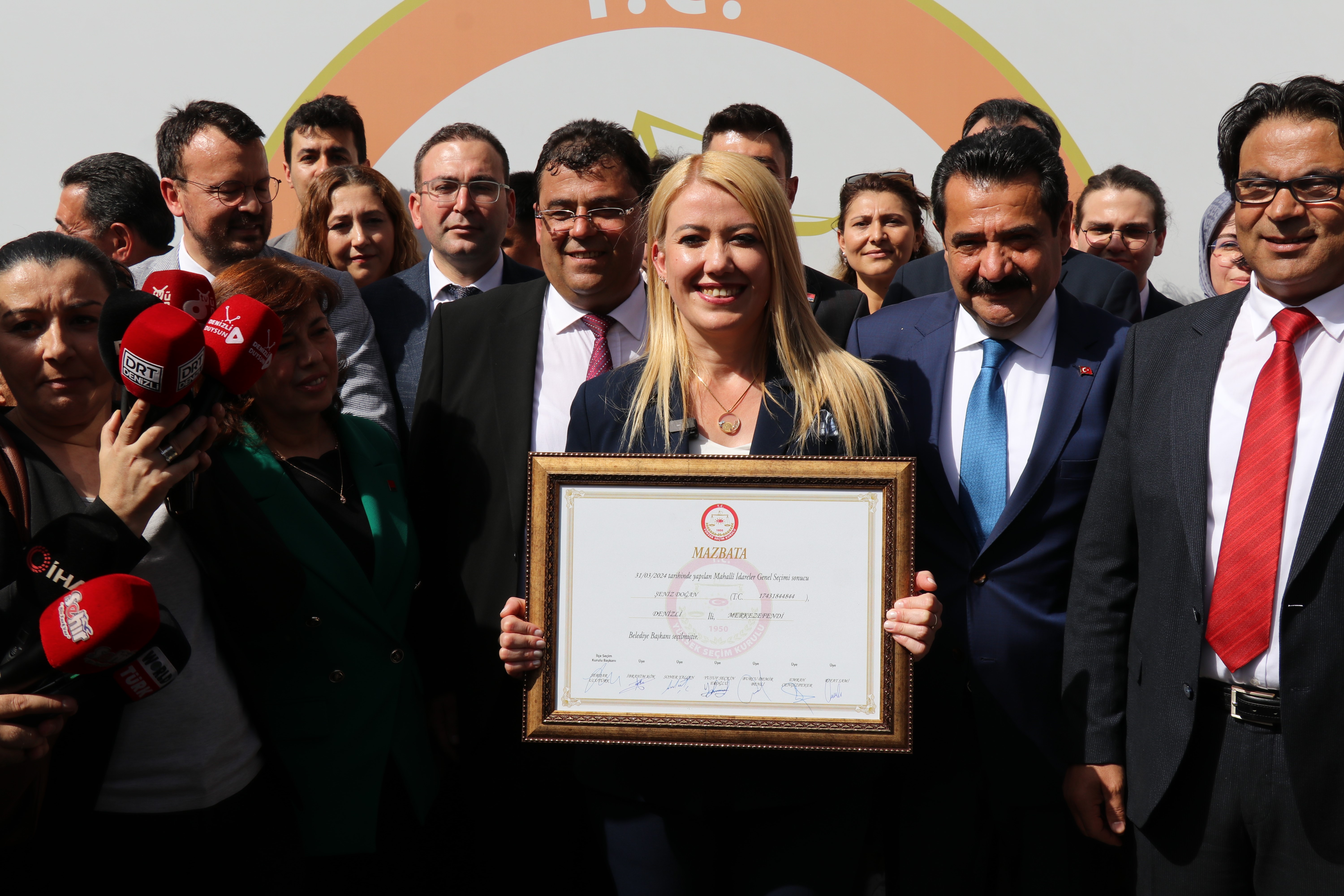 Şeniz Doğan mazbatasını aldı!