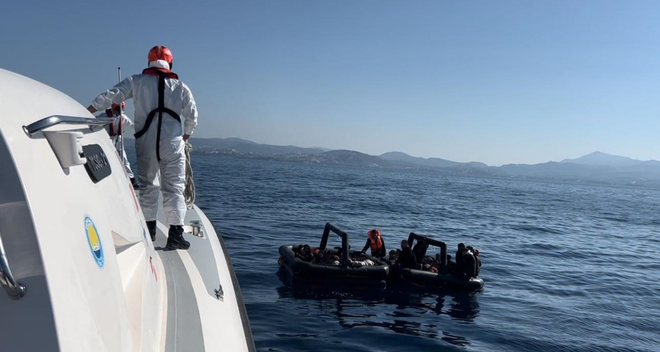 Kuşadası'nda 1 günde 68 düzensiz göçmen kurtarıldı