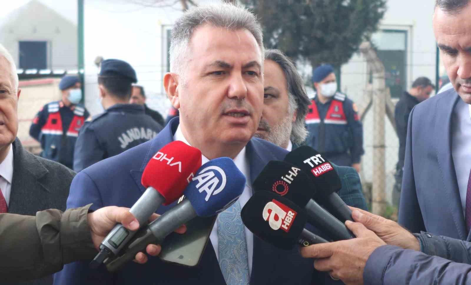 İzmir Valisinden depreme yönelik açıklama