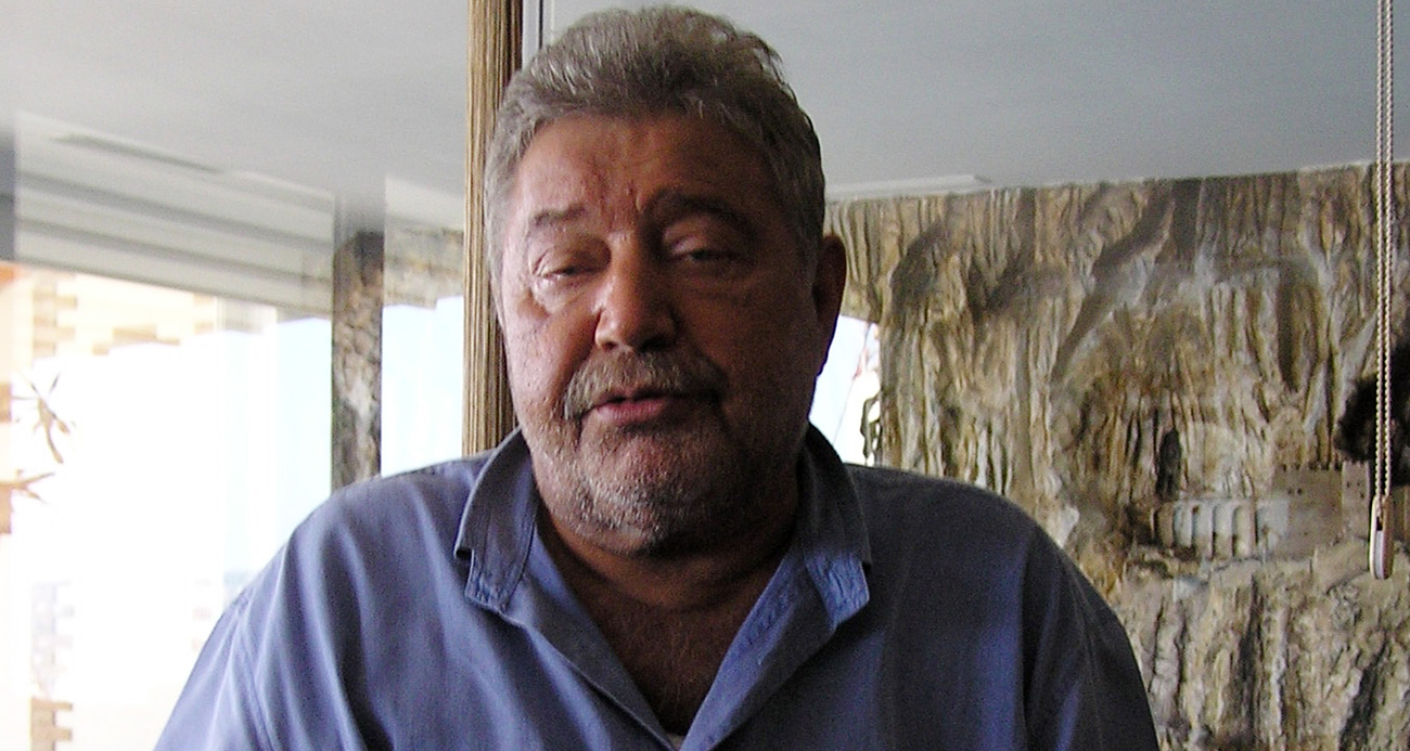 Eski Bakan evinde ölü bulundu