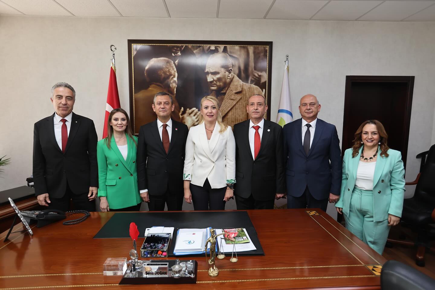 CHP Genel Başkanı Özgür Özel'den Başkan Şeniz Doğan'a ziyaret