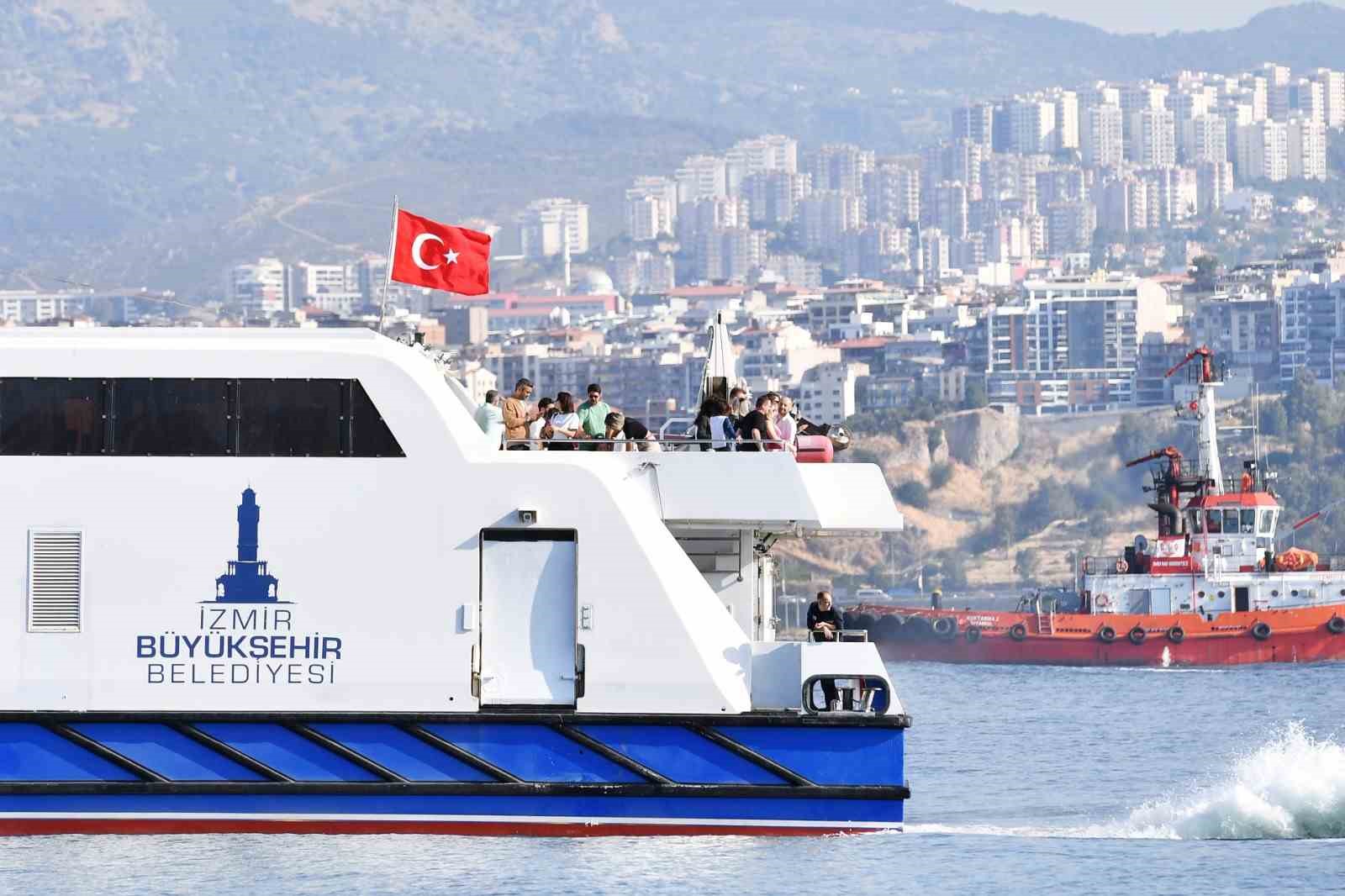 İzmir-Midilli seferlerinin 2024 yaz programı başladı