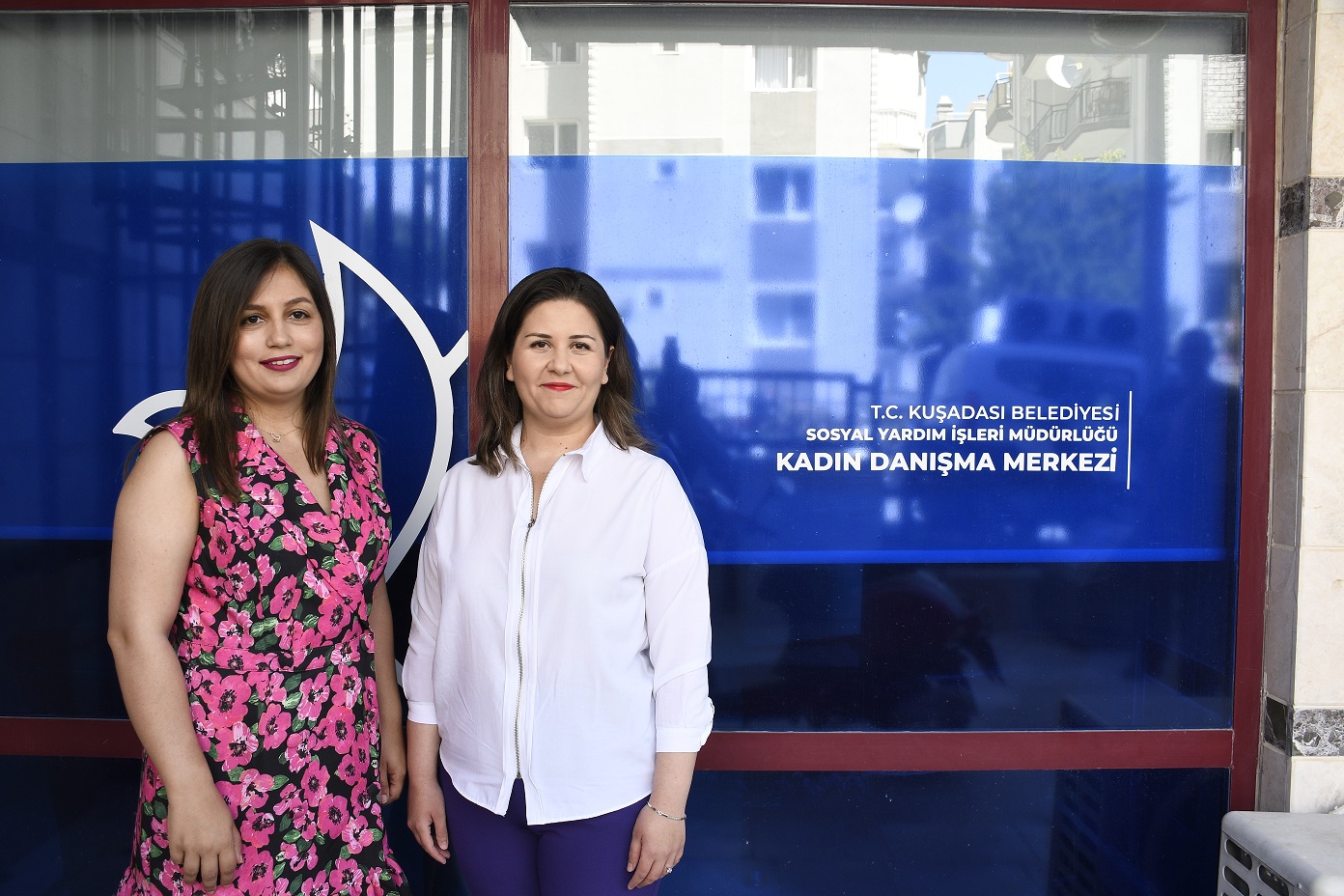 Kuşadası Belediyesi Her Hizmeti İle Hemşehrilerinin Yanında olmaya Devam ediyor