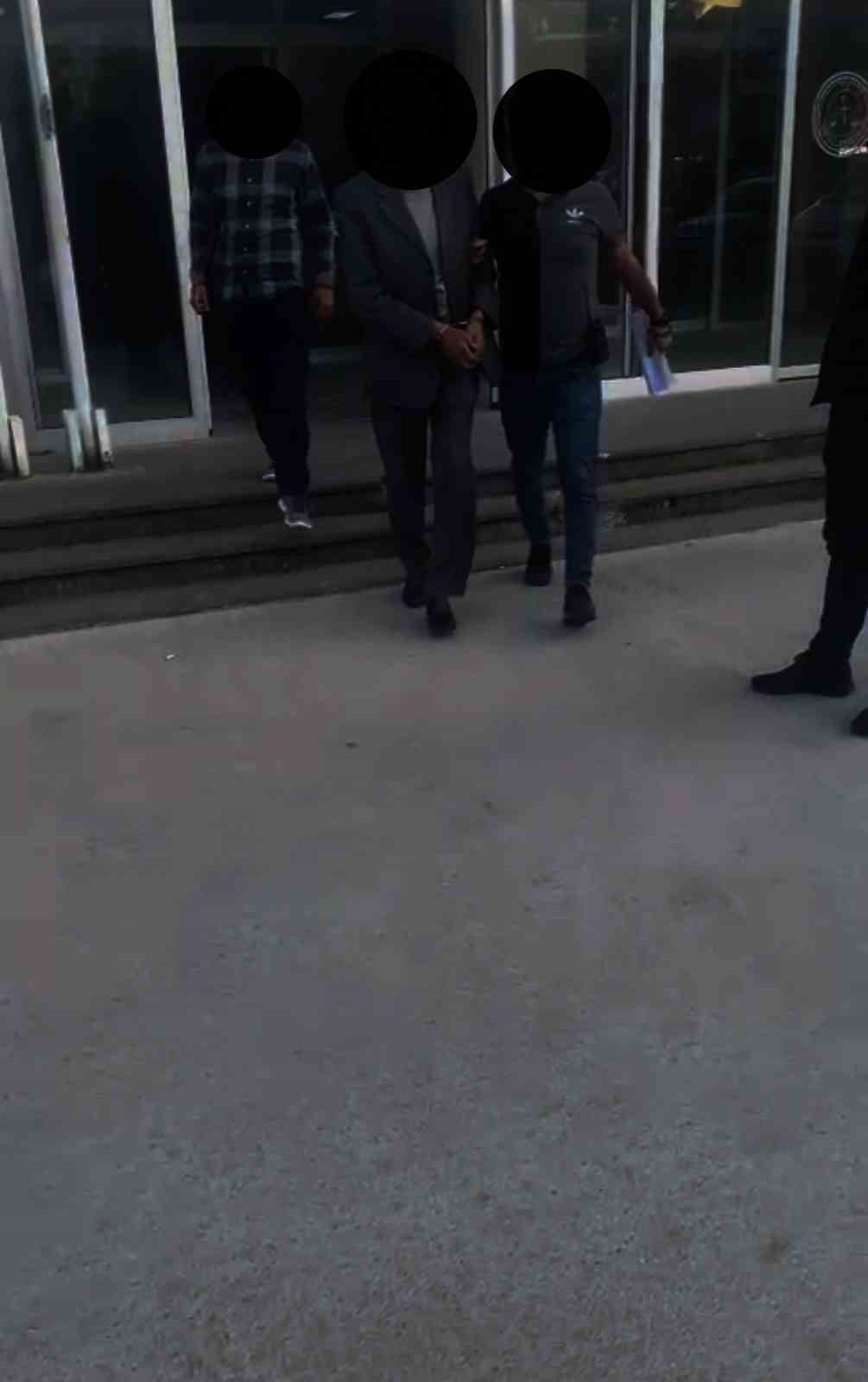 Cinayetten aranan şahıs Kuşadası’nda yakalandı