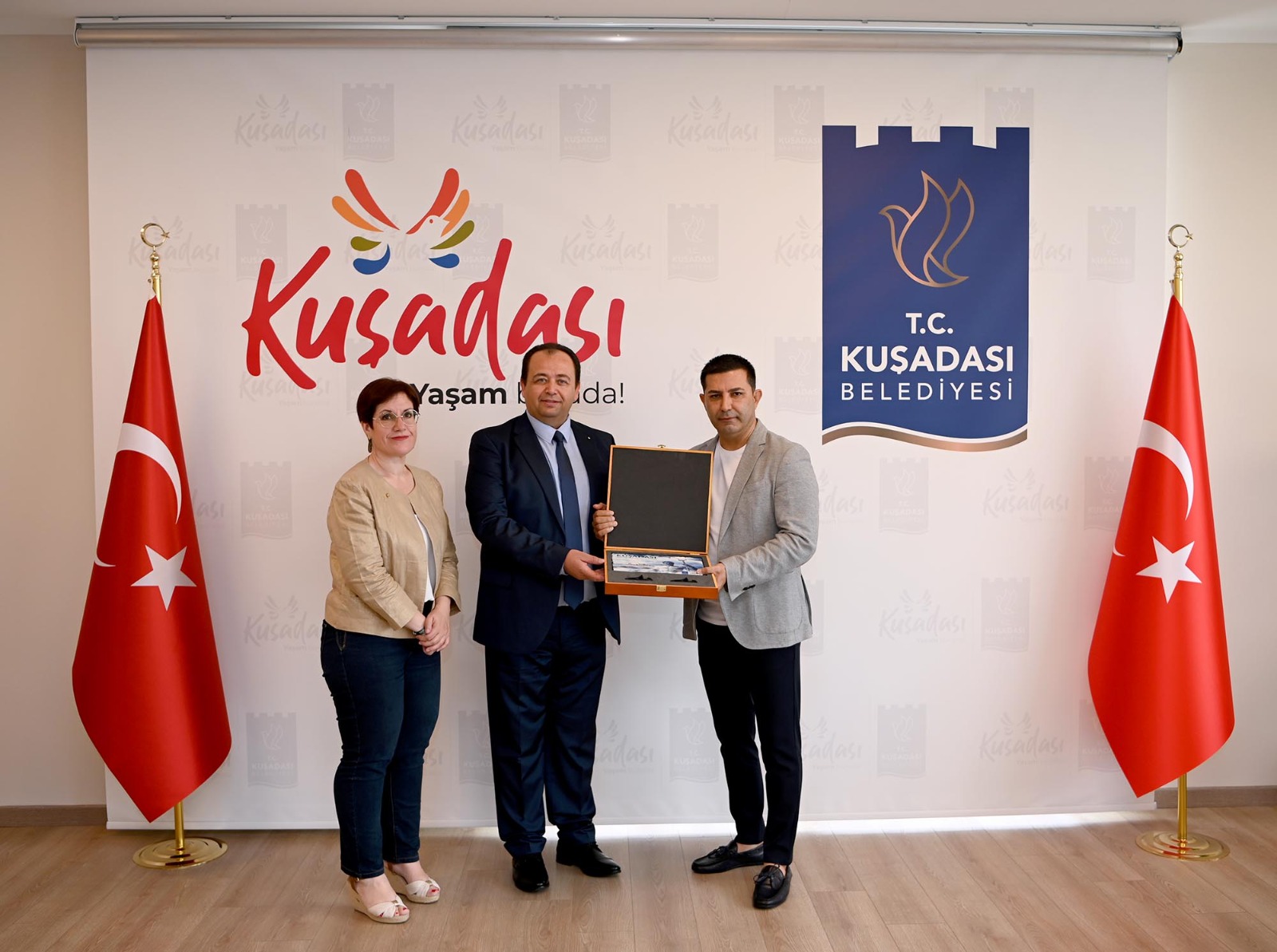 Creil heyetinden Başkan Ömer Günel'e ziyaret