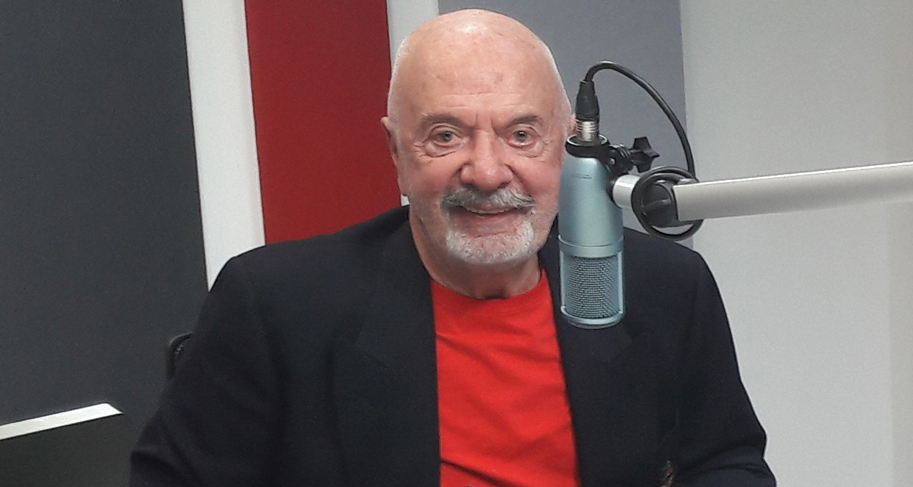 Ünlü sunucu Erkan Yolaç hayatını kaybetti