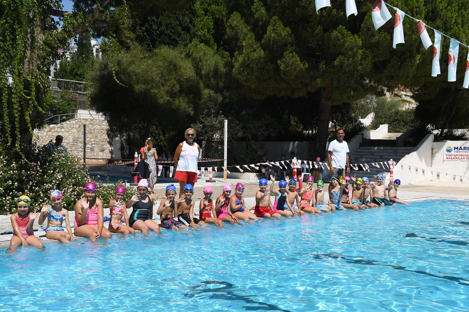 Kuşadası'nda yaz spor okulları kayıtları başladı