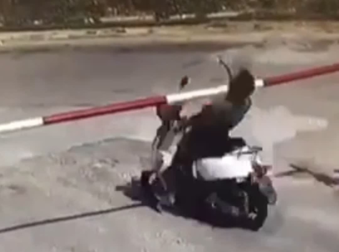 1 yıl arayla aynı yerde şaşırtan kaza