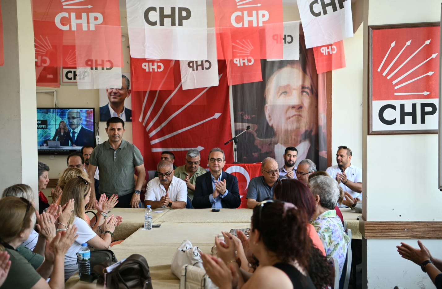 Başkan Ömer Günel, CHP örgütleriyle buluştu