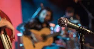 Kuşadası’nda müzik yayını saatlerine kısıtlama!