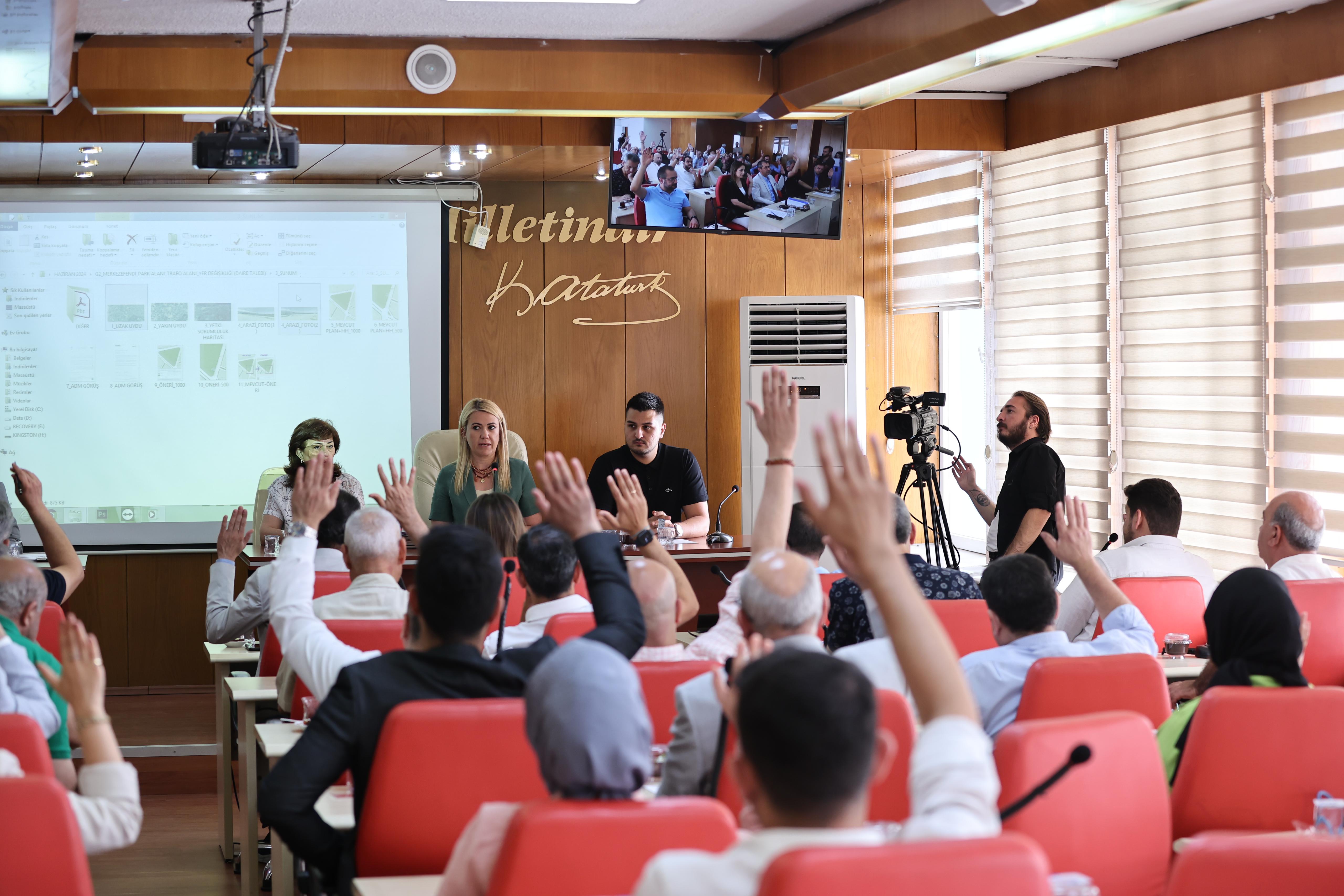Başkan Doğan, elektrikli arabalar için ‘şarj istasyonu’ projesini gerçekleştiriyor