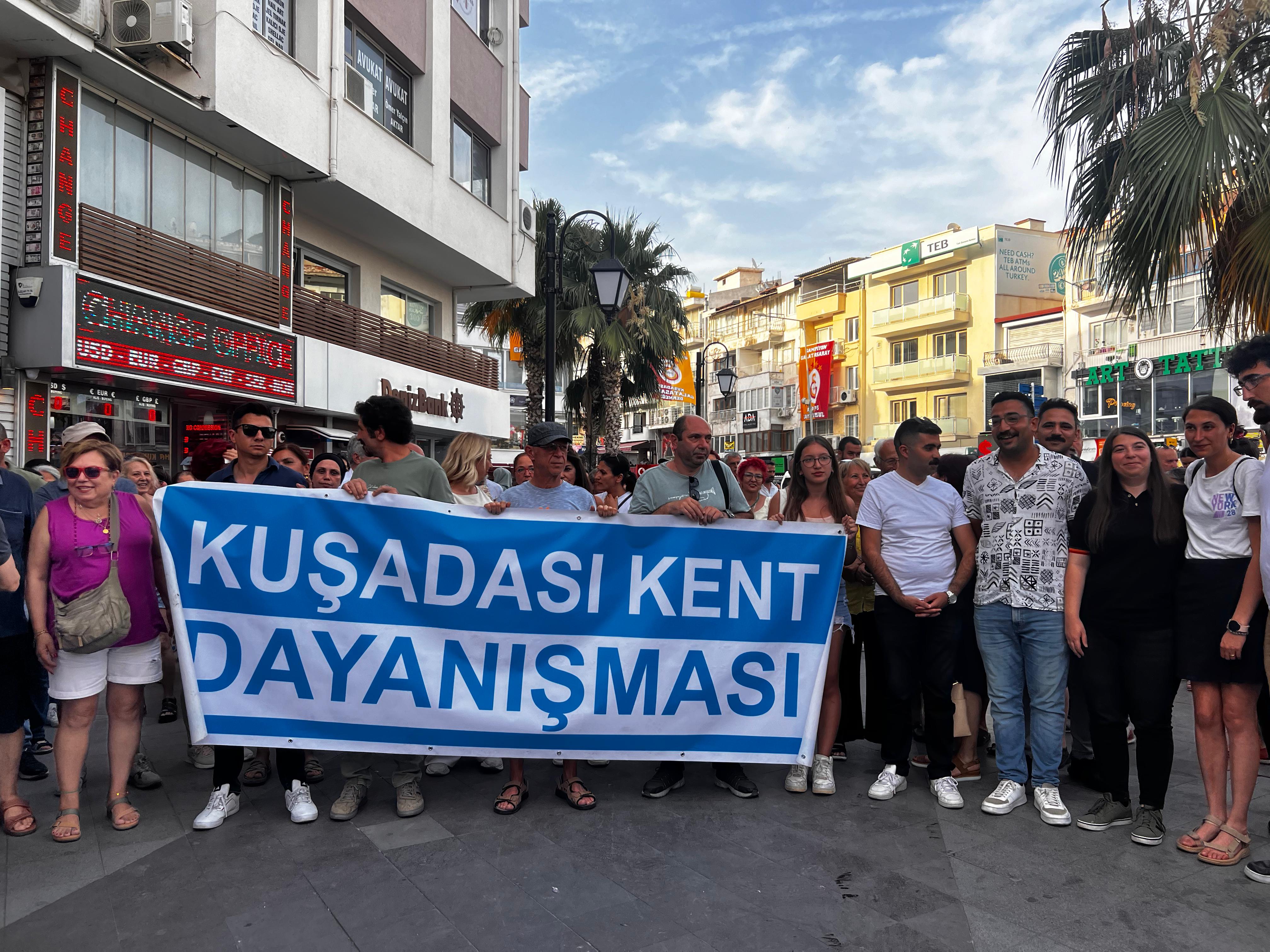Kuşadası Kent Dayanışması'ndan yeni eğitim müfredatına tepki!