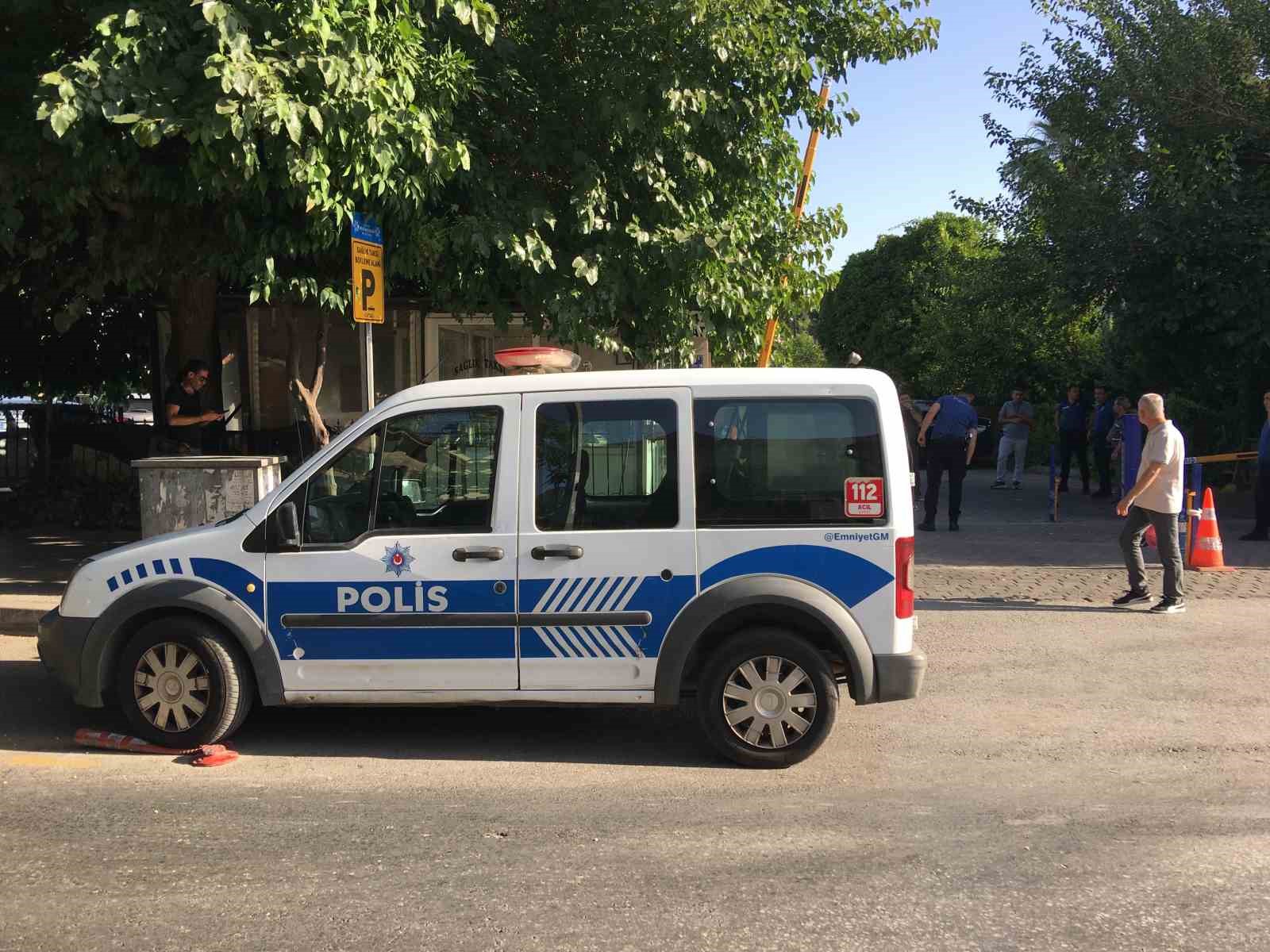 Aydın'da iki grup arasında çıkan kavgayı polis, havaya ateş açarak ayırdı