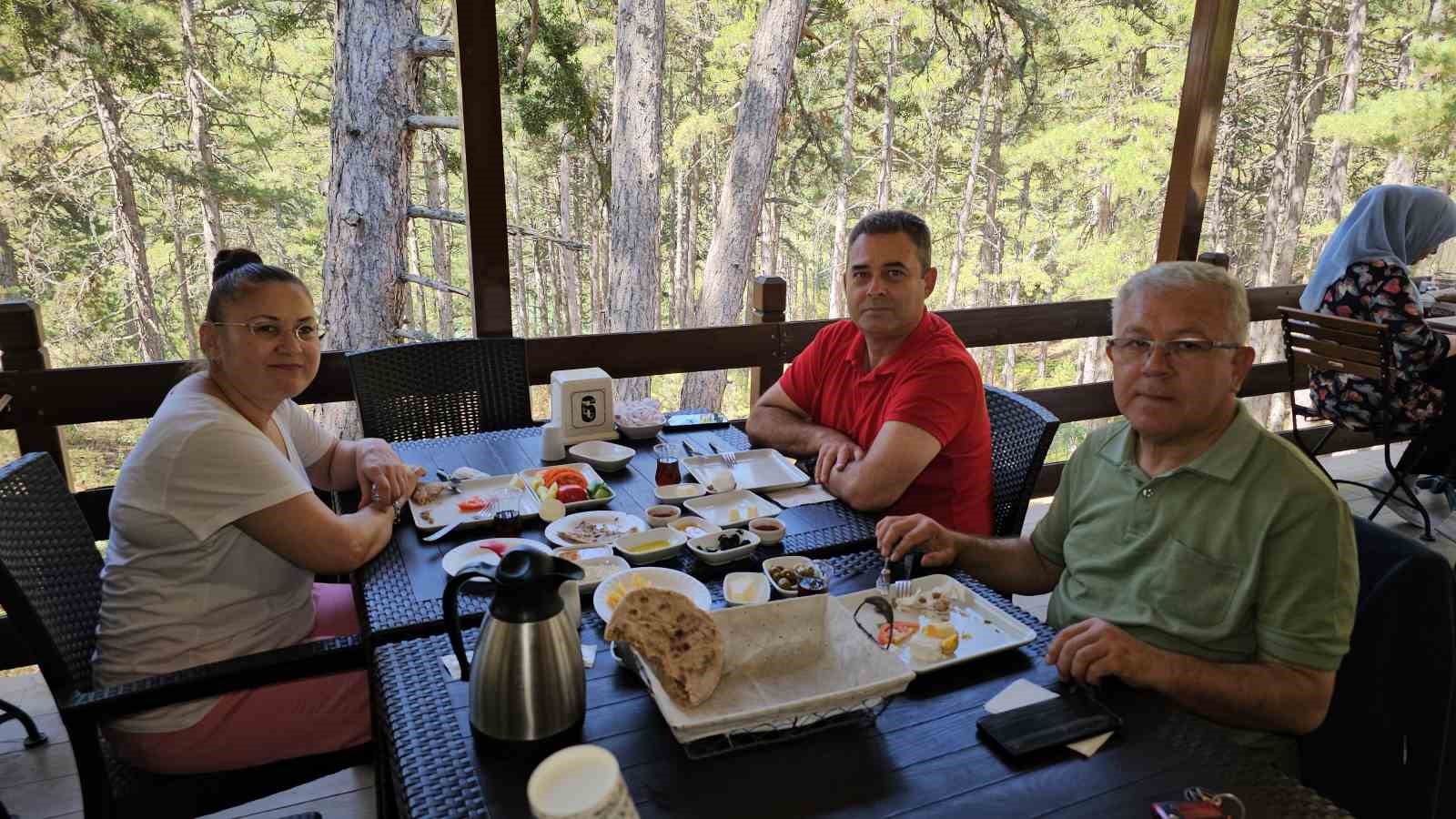 Aydın’ın Uludağ’ı Belenova Yaylası güzelliği ile mest ediyor