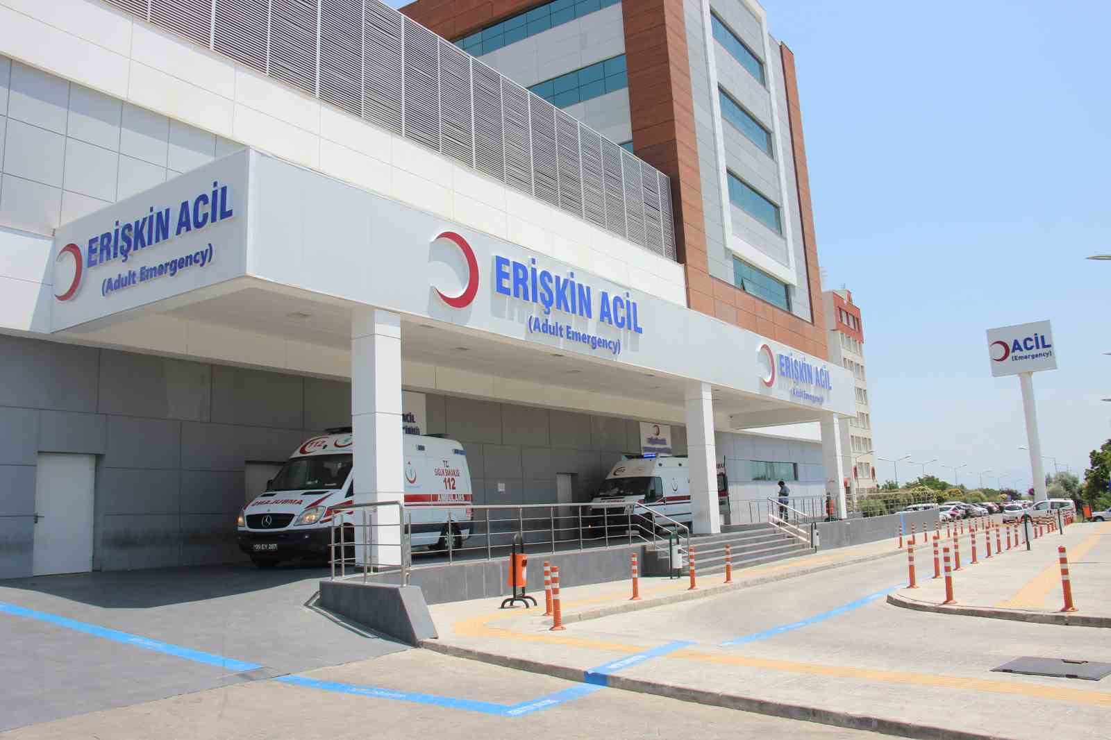 Fabrikada yüksekten düşen 16 yaşındaki genç ağır yaralandı