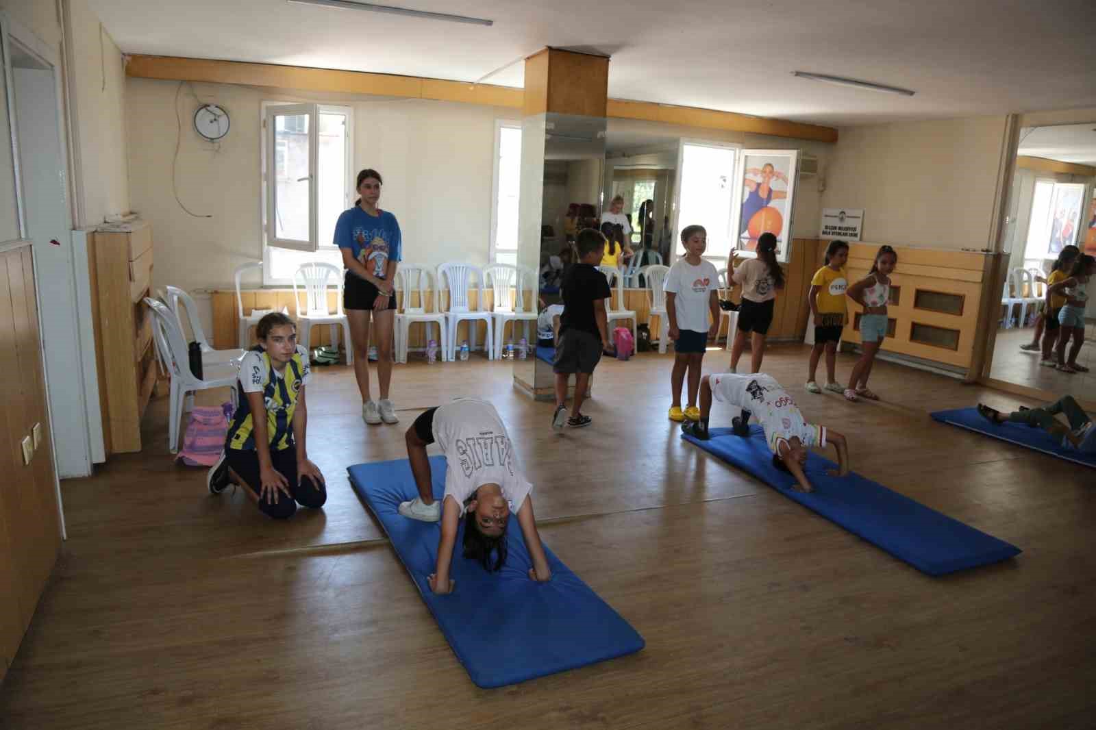 Selçuk’ta yaz okulu kurslarına yoğun ilgi