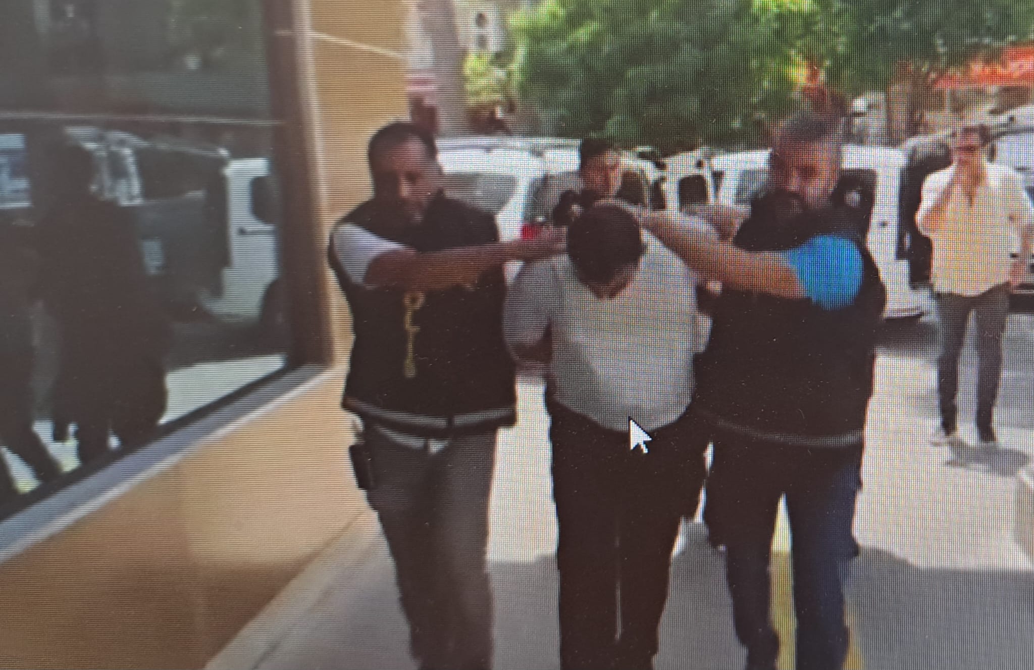 İzmir’deki kan davası cinayetinde 2 zanlı tutuklandı