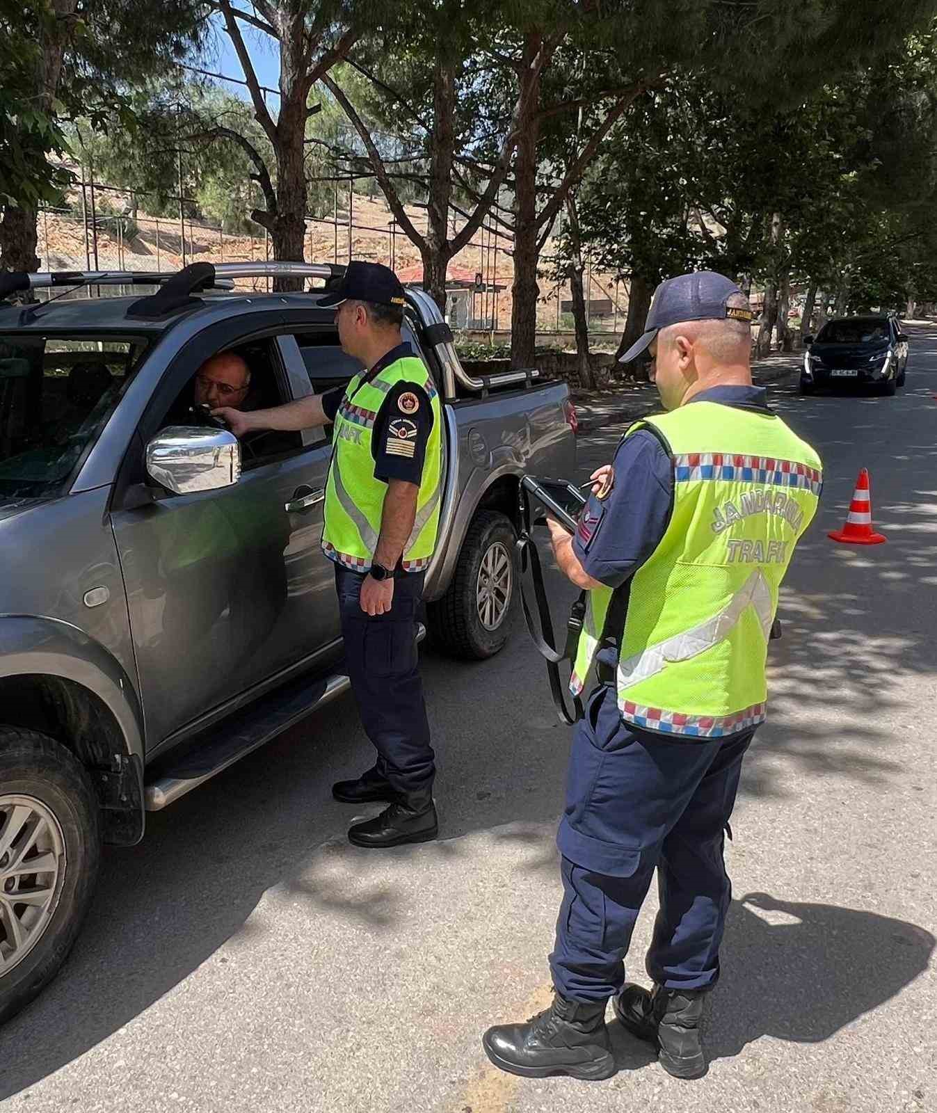Aydın’da 53 bin 947 sürücü kontrol edildi