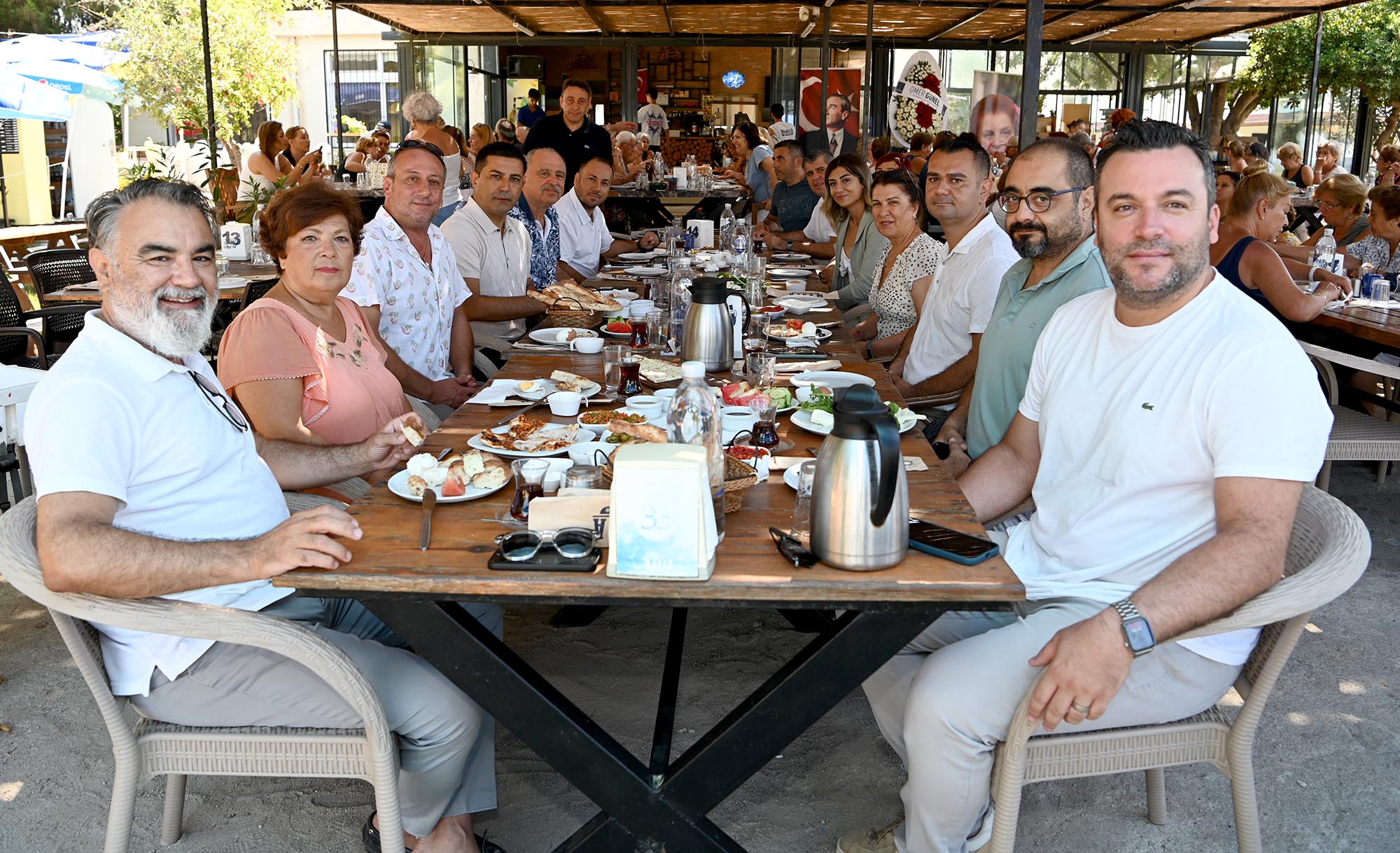 Başkan Ömer Günel ÇYDD ile kahvaltıda bir araya geldi