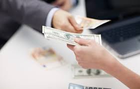 Dolar ve Euro'da Hafif Artış, Bitcoin'de Durgunluk