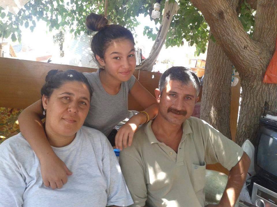 Evinin bahçesini temizlerken elektrik akımına kapılan kadın hayatını kaybetti