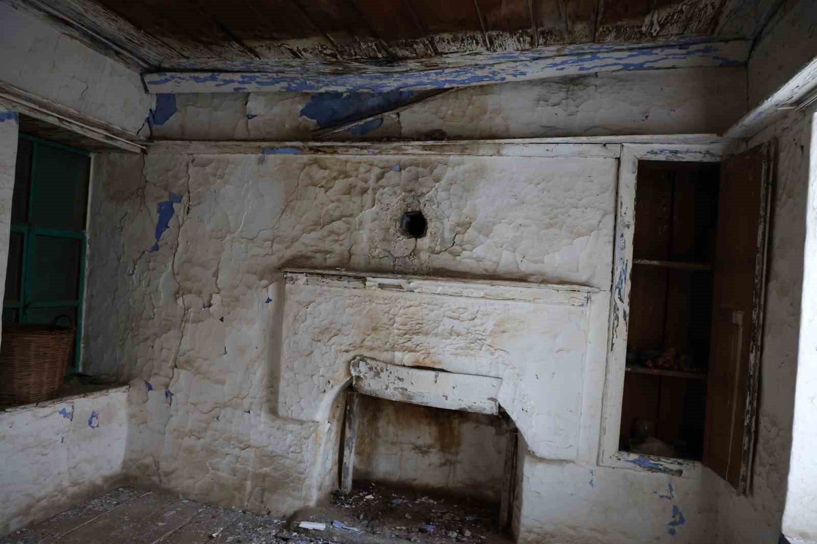 Herkesin köy imamı zannettiği o kişi Celal Bayar çıktı