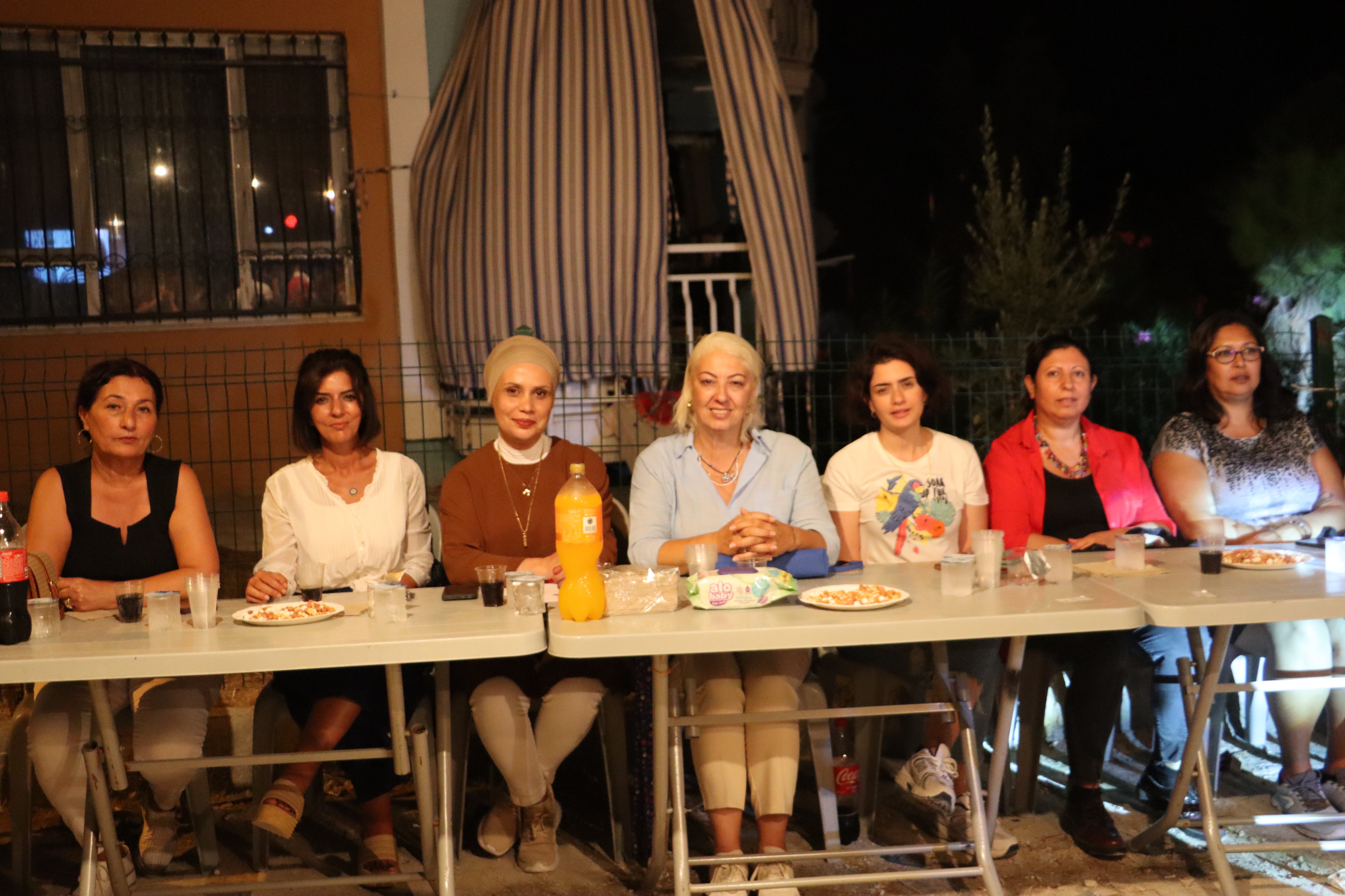 Kuşadası'nda Coşkulu Asker Uğurlaması: