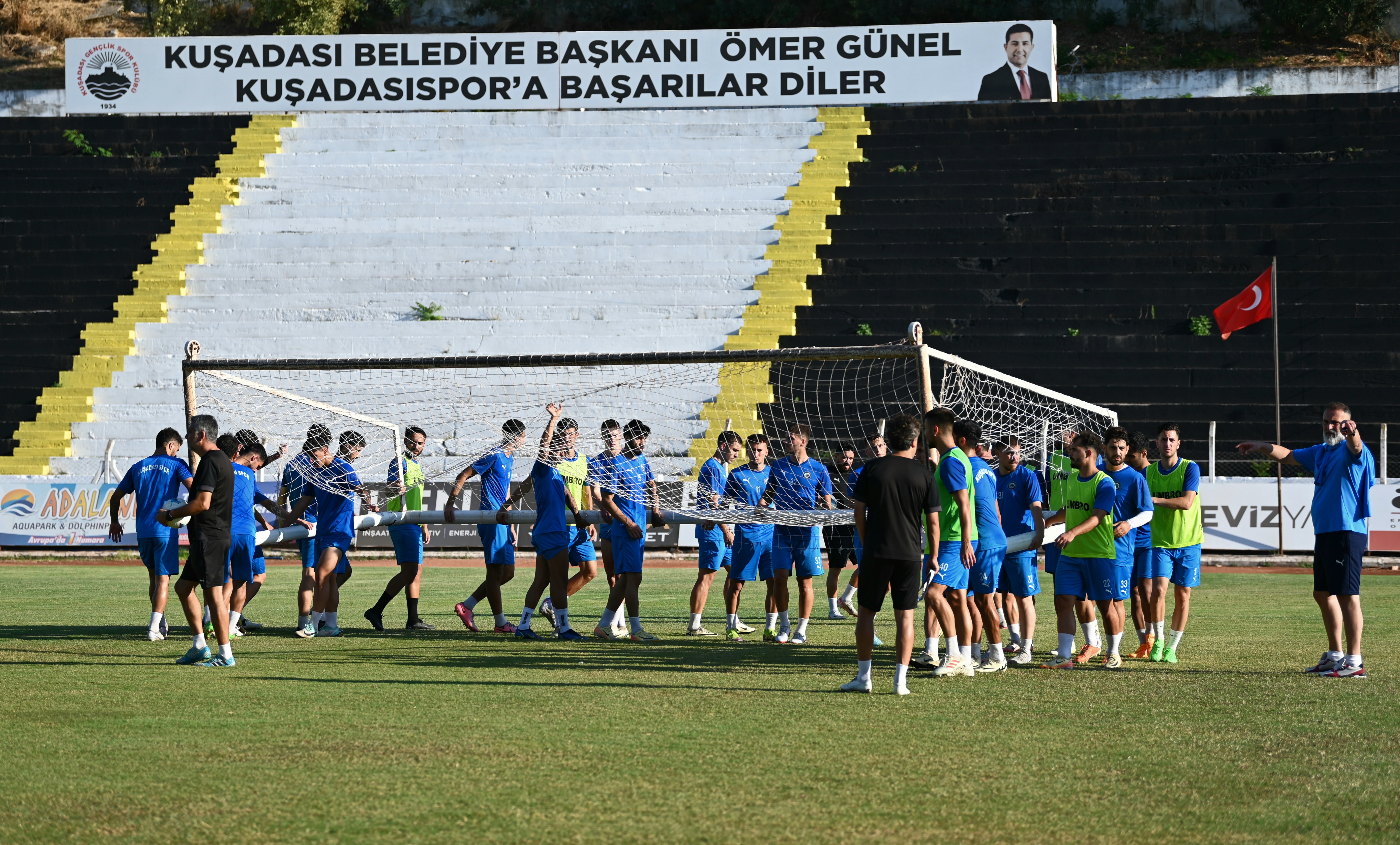 Kuşadasıspor Kahramanmaraş Spor deplasmanı öncesi kenetlendi